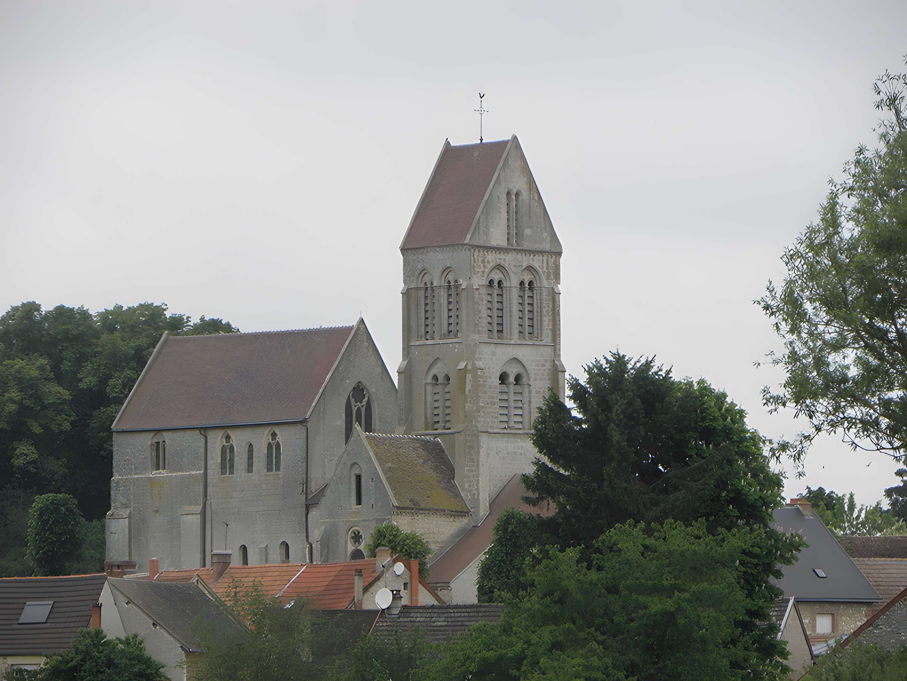 Église Saint-Julien de Courville