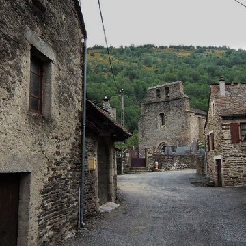 Église Saint-Julien de Saint-Julien-du-Tournel