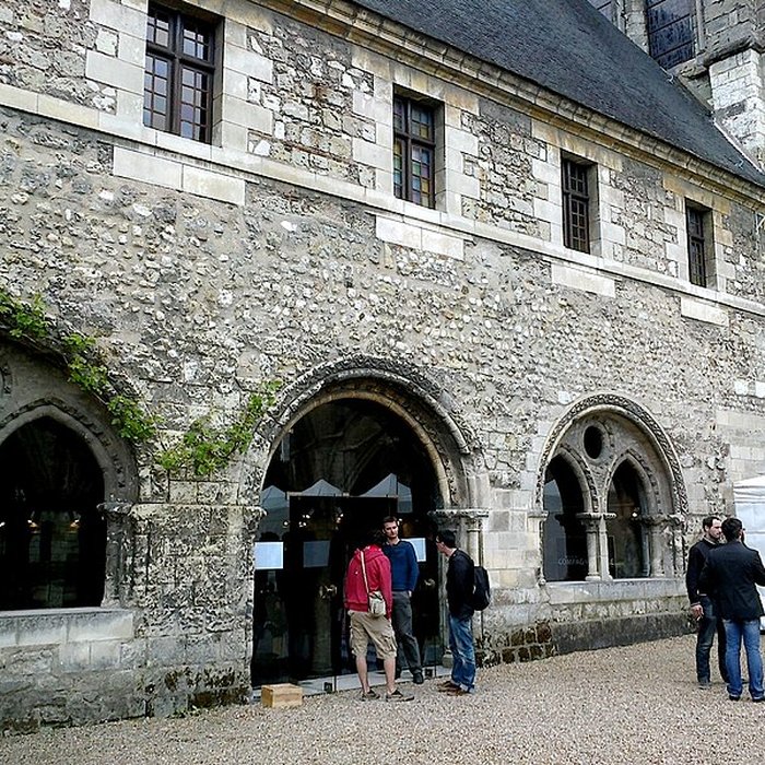 Photo de Église Saint-Julien de Tours