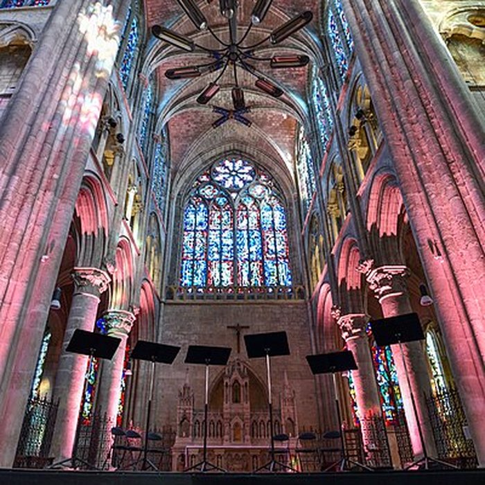 Photo de Église Saint-Julien de Tours