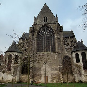 Église Saint-Julien de Tours