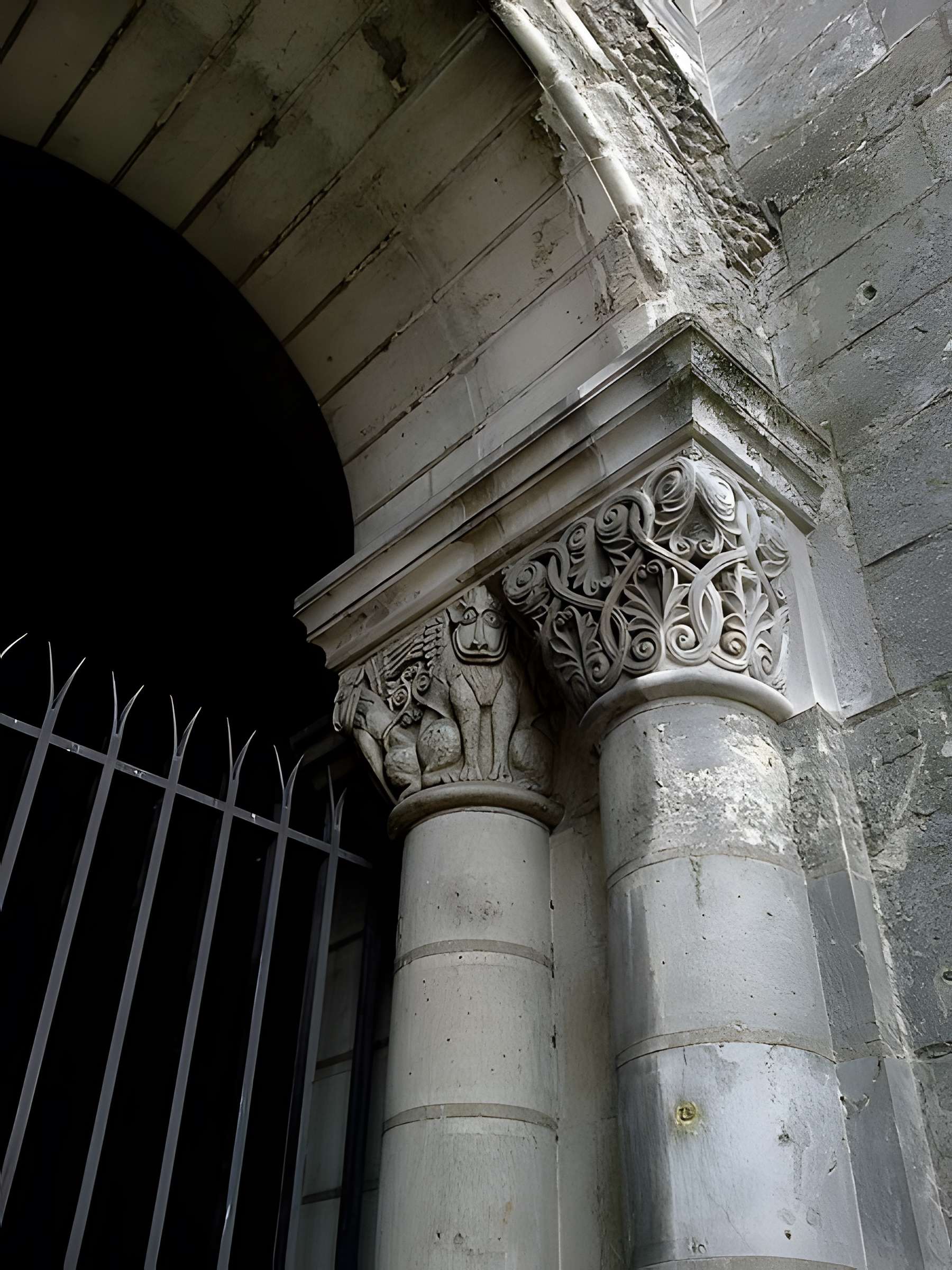 Église Saint-Julien de Tours