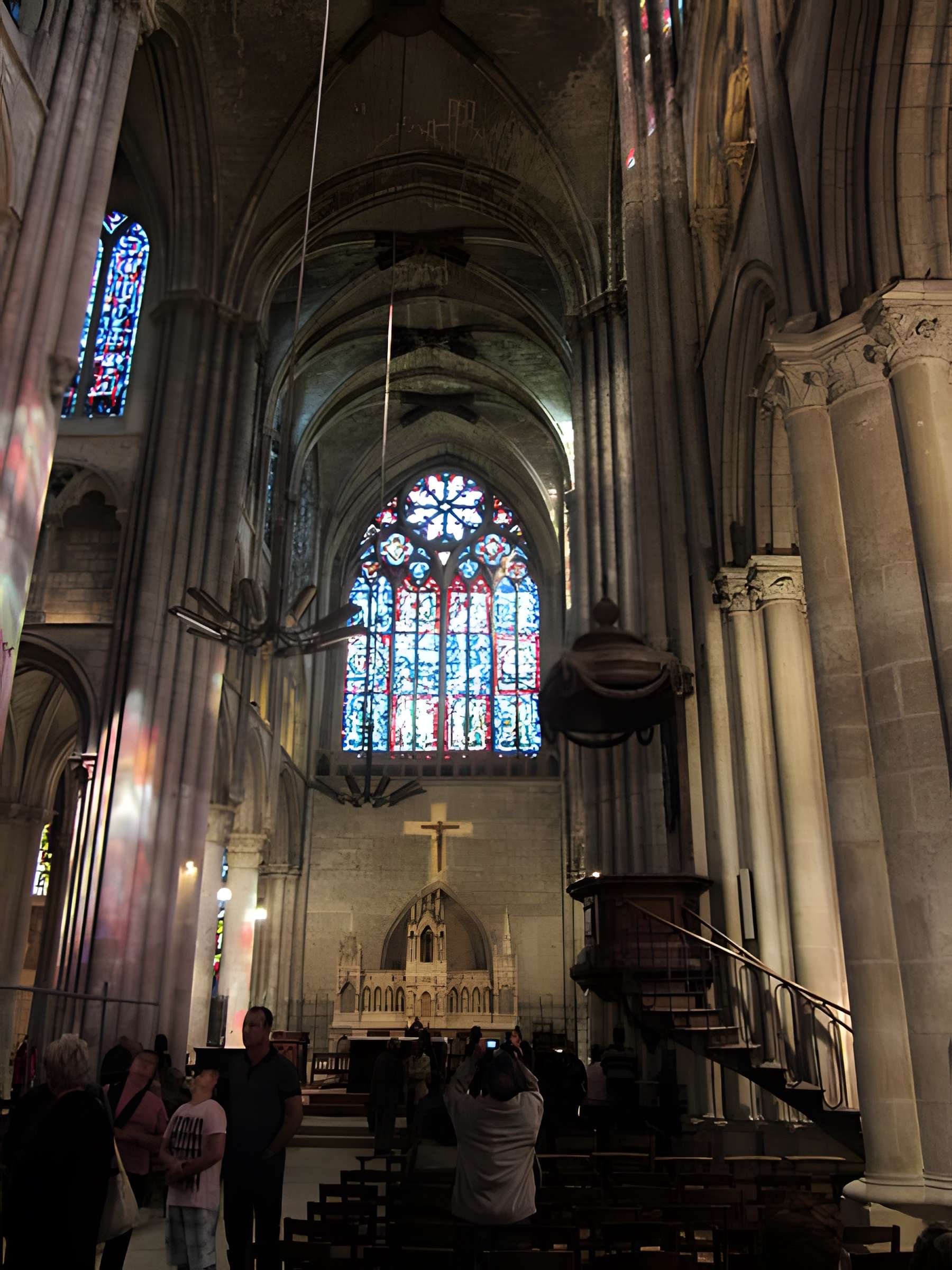 Église Saint-Julien de Tours