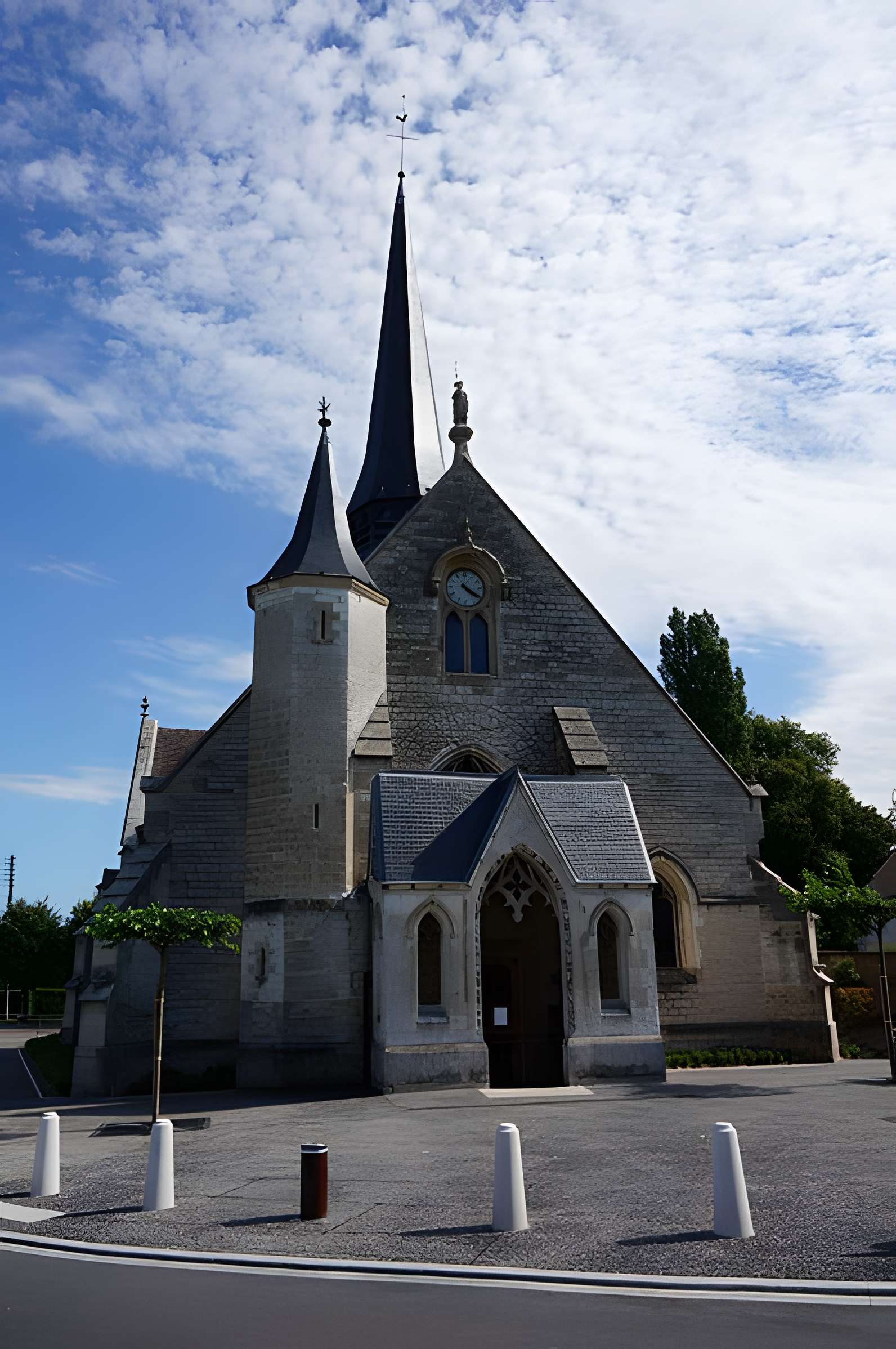 Église Saint-Julien-de-Brioude de Saint-Julien-les-Villas
