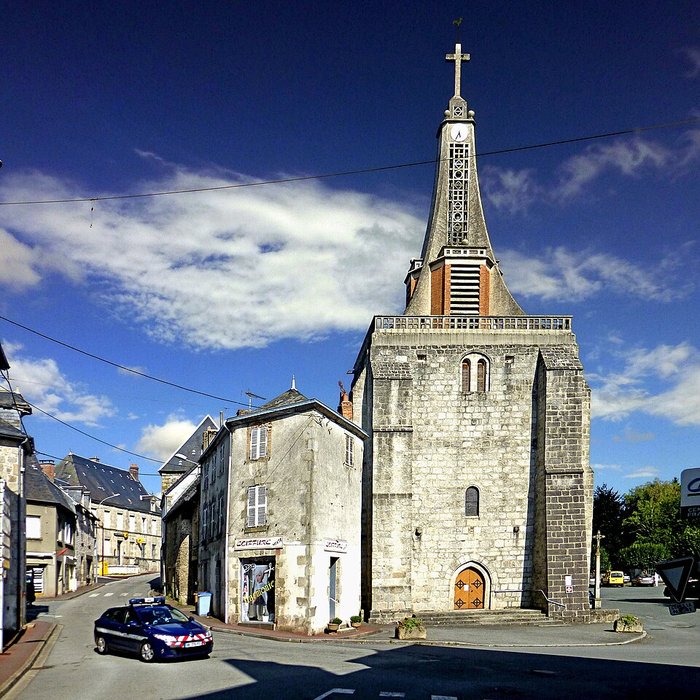 Photo de Église Saint-Julien-de-Brioude-et-Saint-Vaury de Saint-Vaury