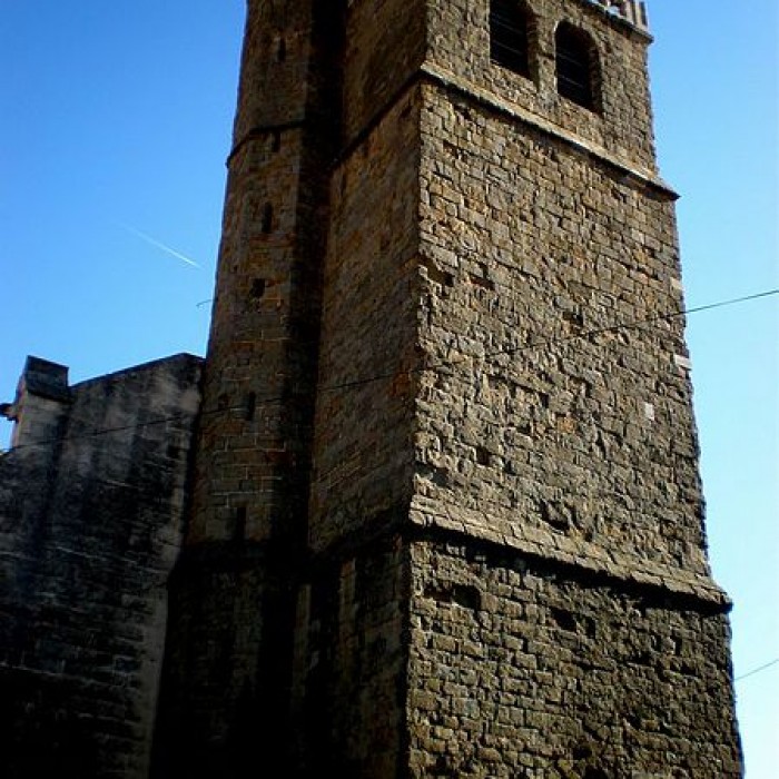 Photo de Église Saint-Julien-et-Sainte-Basilisse dAzille
