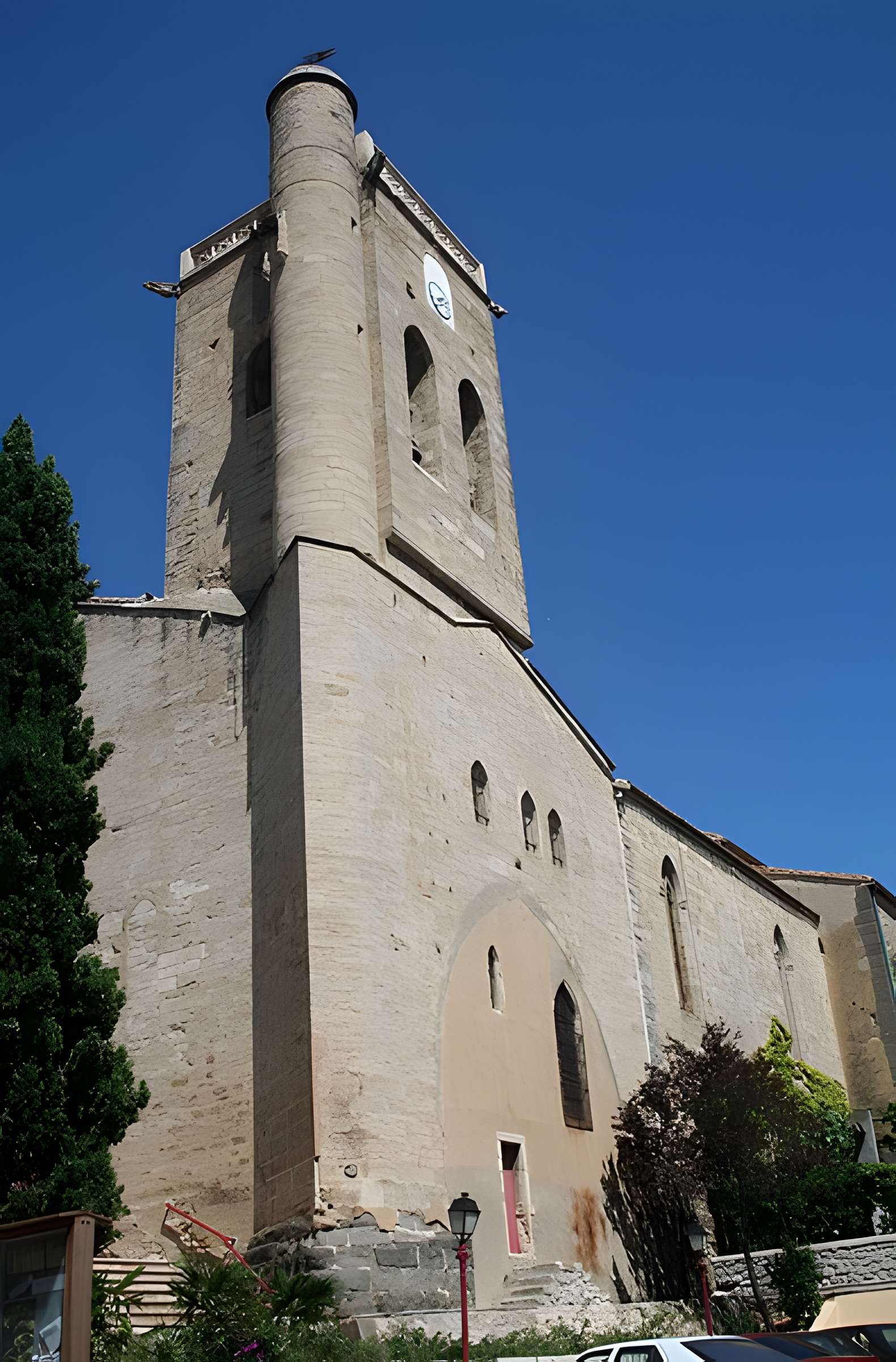 Église Saint-Julien-et-Sainte-Basilisse-d'Antioche de Servian