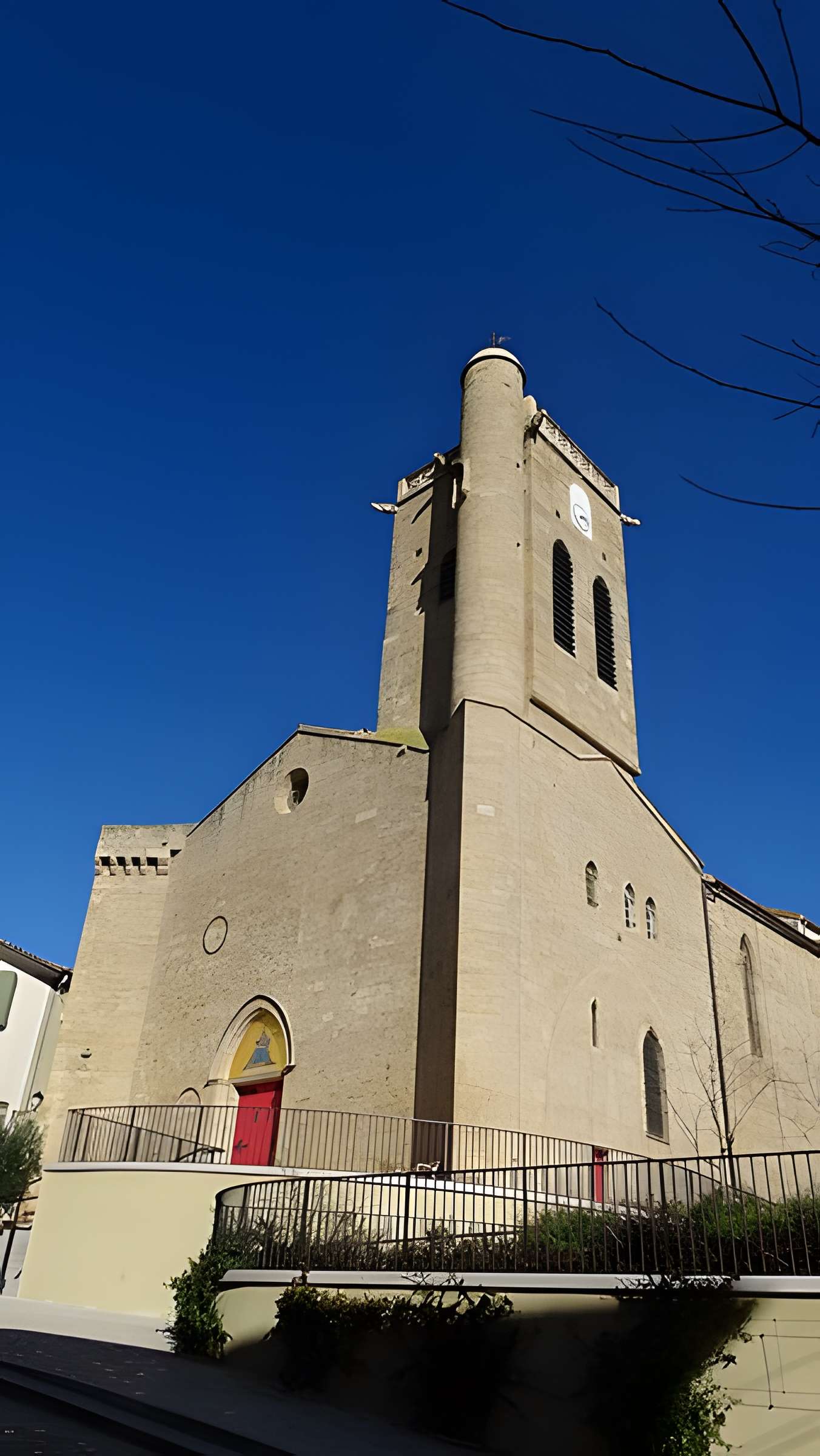 Église Saint-Julien-et-Sainte-Basilisse-d'Antioche de Servian