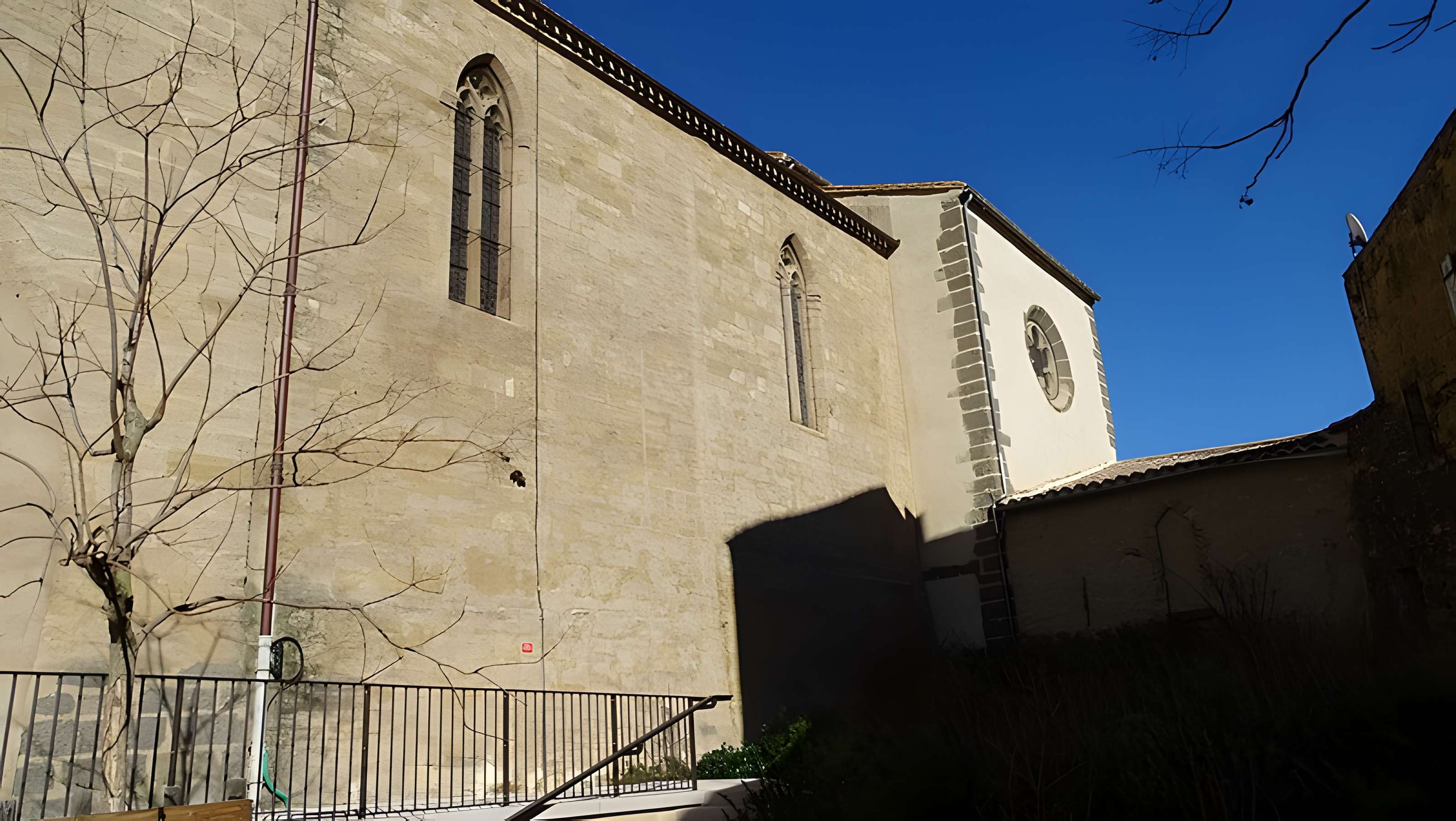 Église Saint-Julien-et-Sainte-Basilisse-d'Antioche de Servian