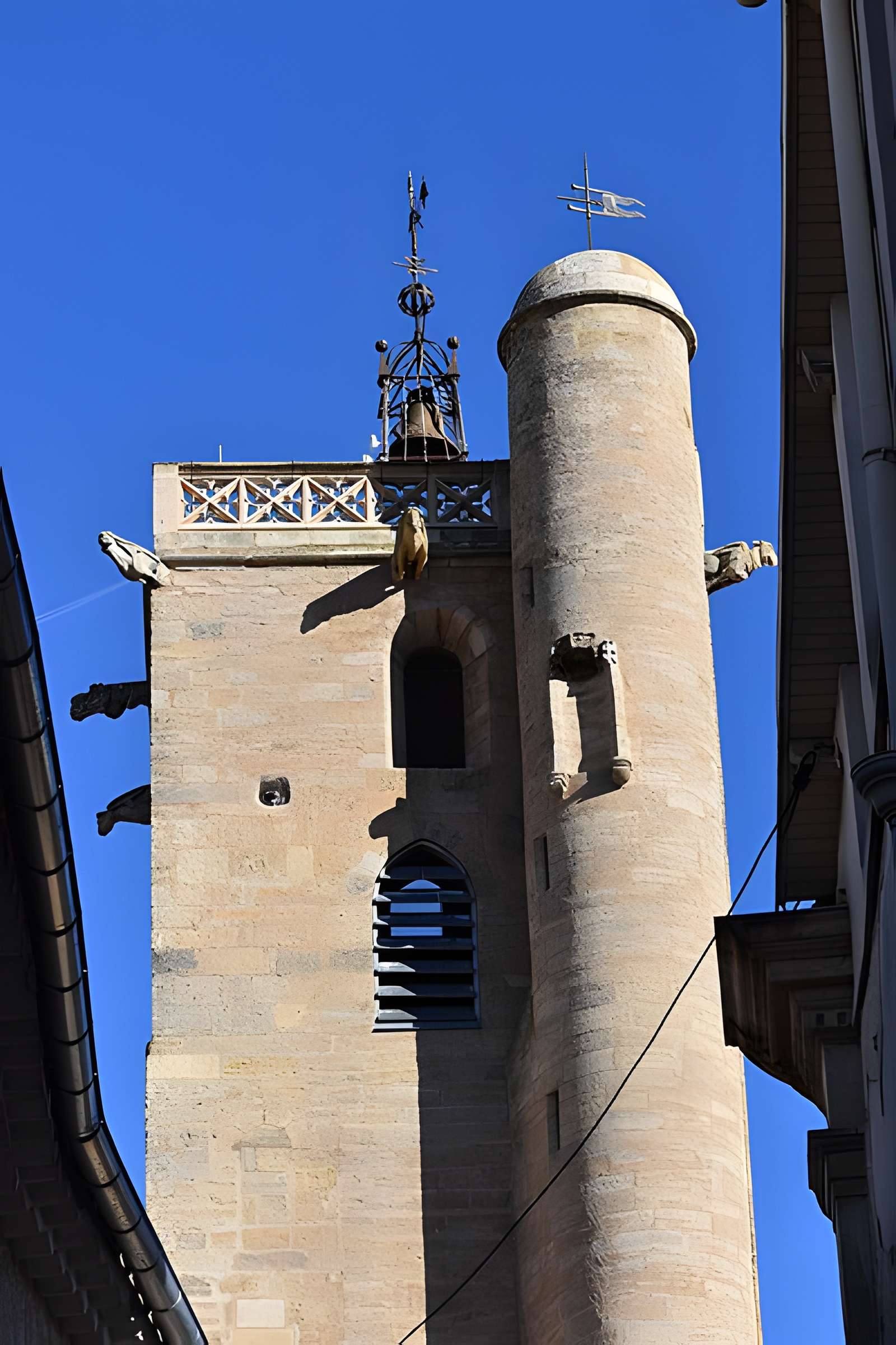 Église Saint-Julien-et-Sainte-Basilisse-d'Antioche de Servian