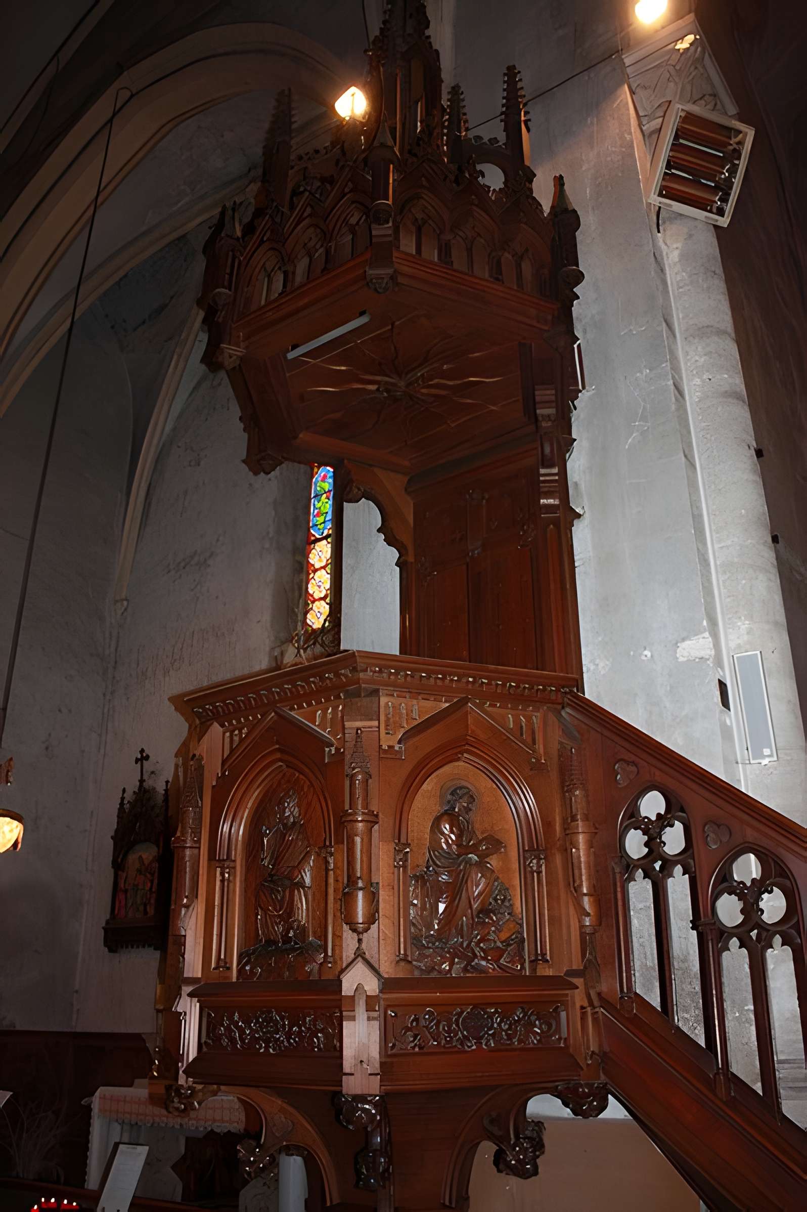 Église Saint-Julien-et-Sainte-Basilisse-d'Antioche de Servian