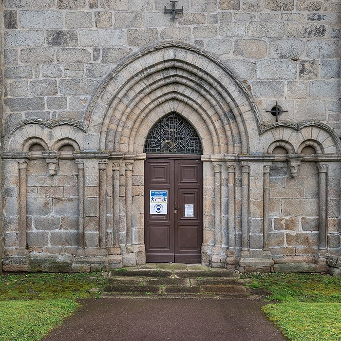 Photo de Église Saint-Just de Saint-Just-le-Martel
