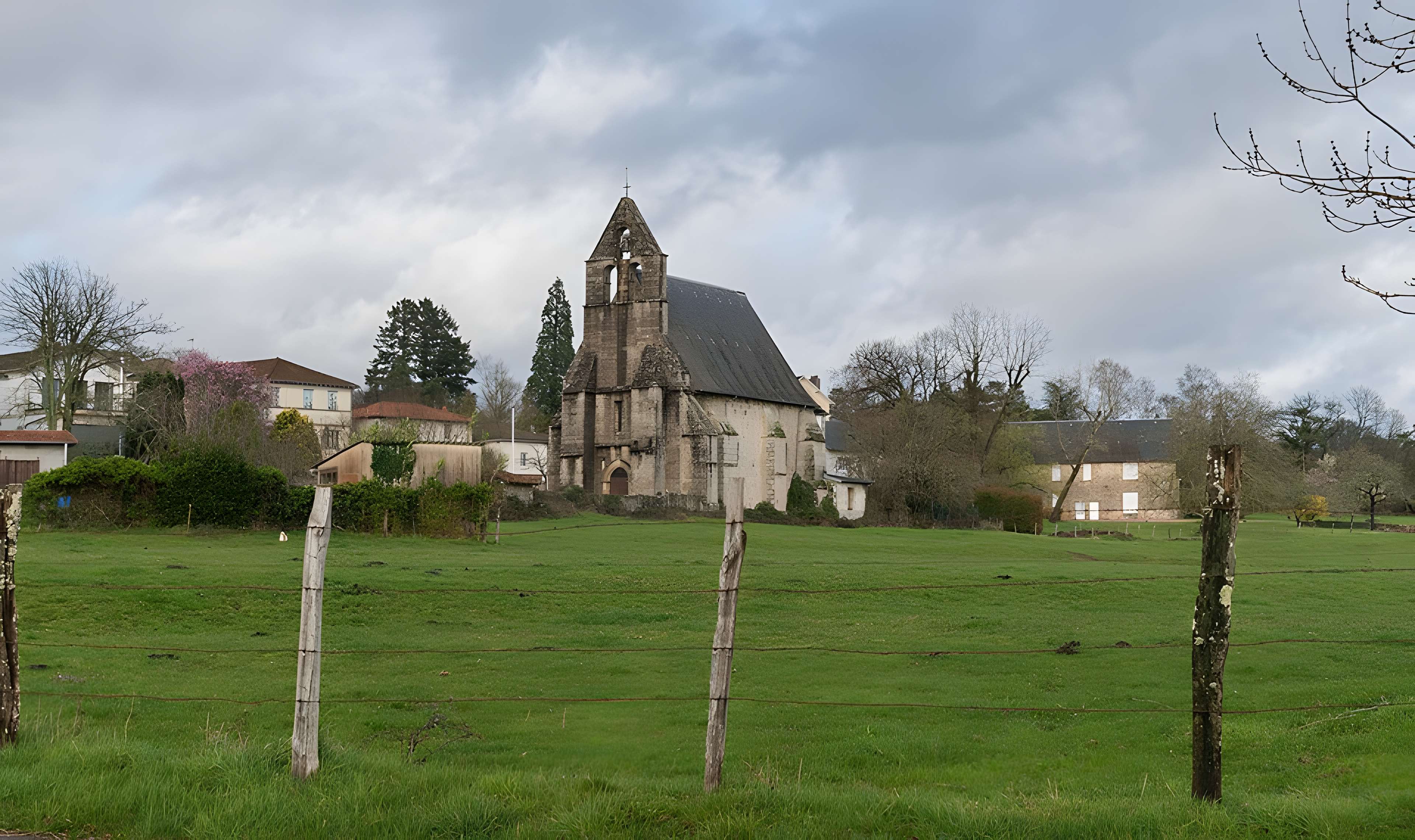Église Saint-Just de Saint-Just-le-Martel