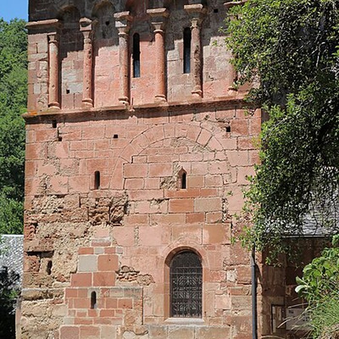 Photo de Église Saint-Pierre de Bessuéjouls
