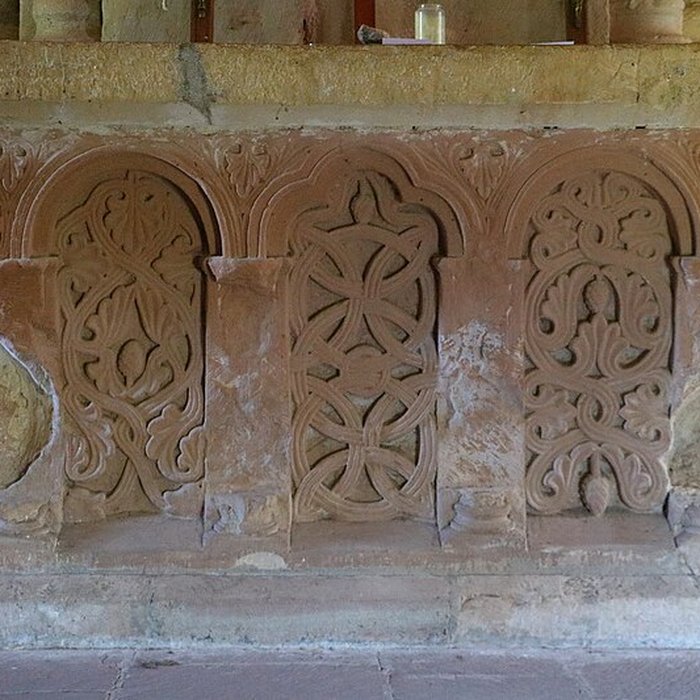 Photo de Église Saint-Pierre de Bessuéjouls