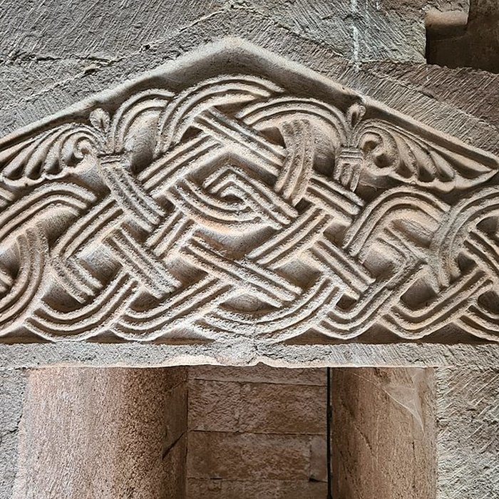 Photo de Église Saint-Pierre de Bessuéjouls