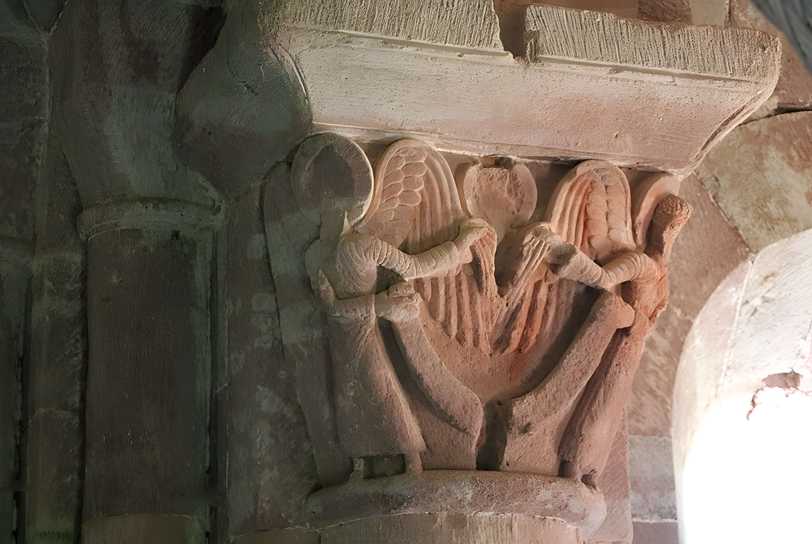 Église Saint-Pierre de Bessuéjouls