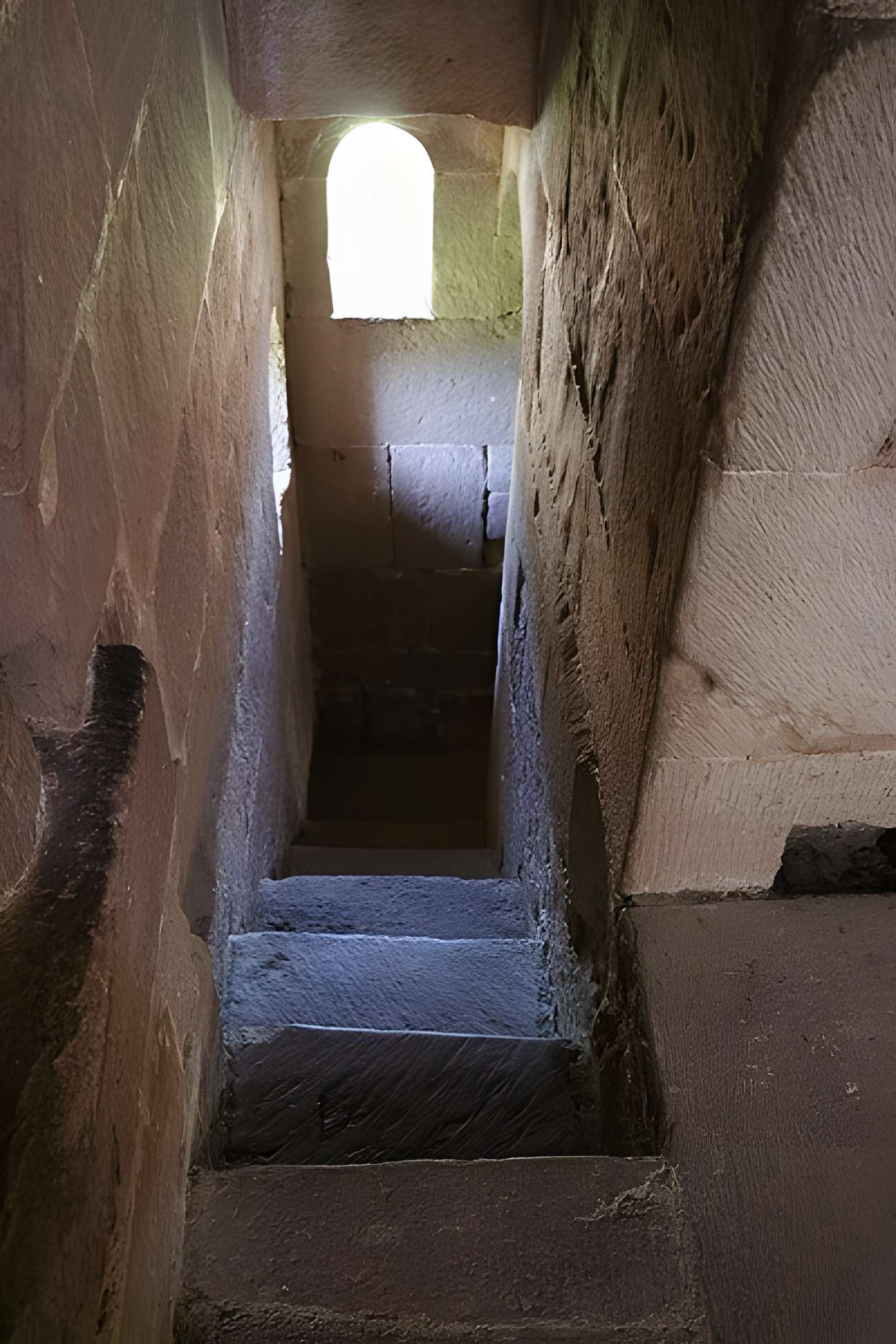 Église Saint-Pierre de Bessuéjouls