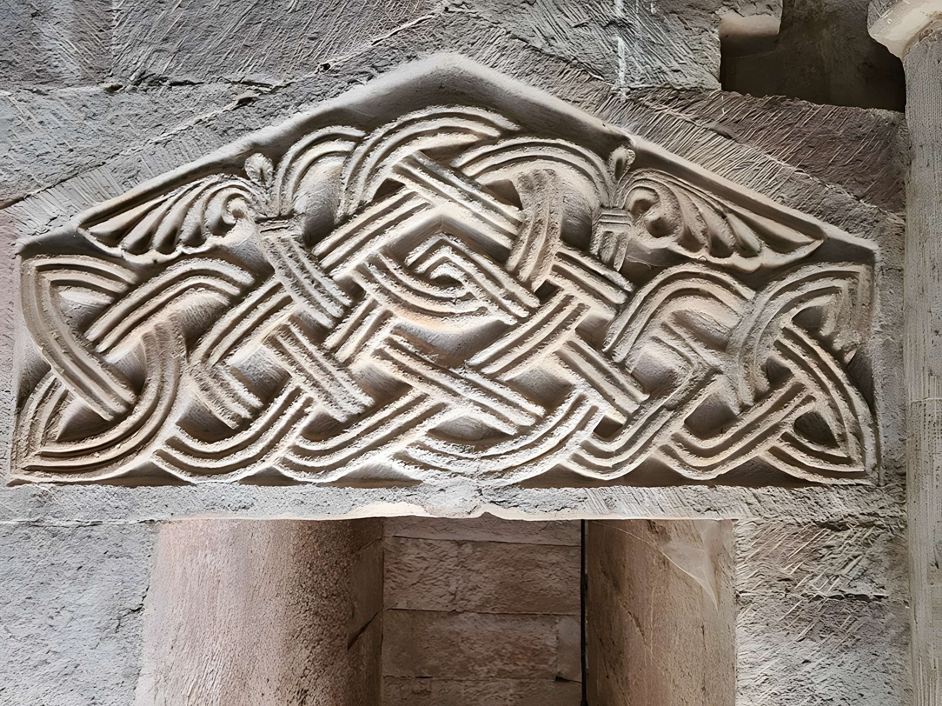 Église Saint-Pierre de Bessuéjouls