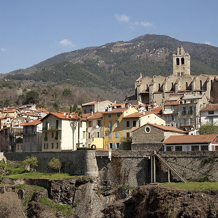 Photo de Église Saint-Juste-et-Sainte-Ruffine de Prats-de-Mollo-la-Preste