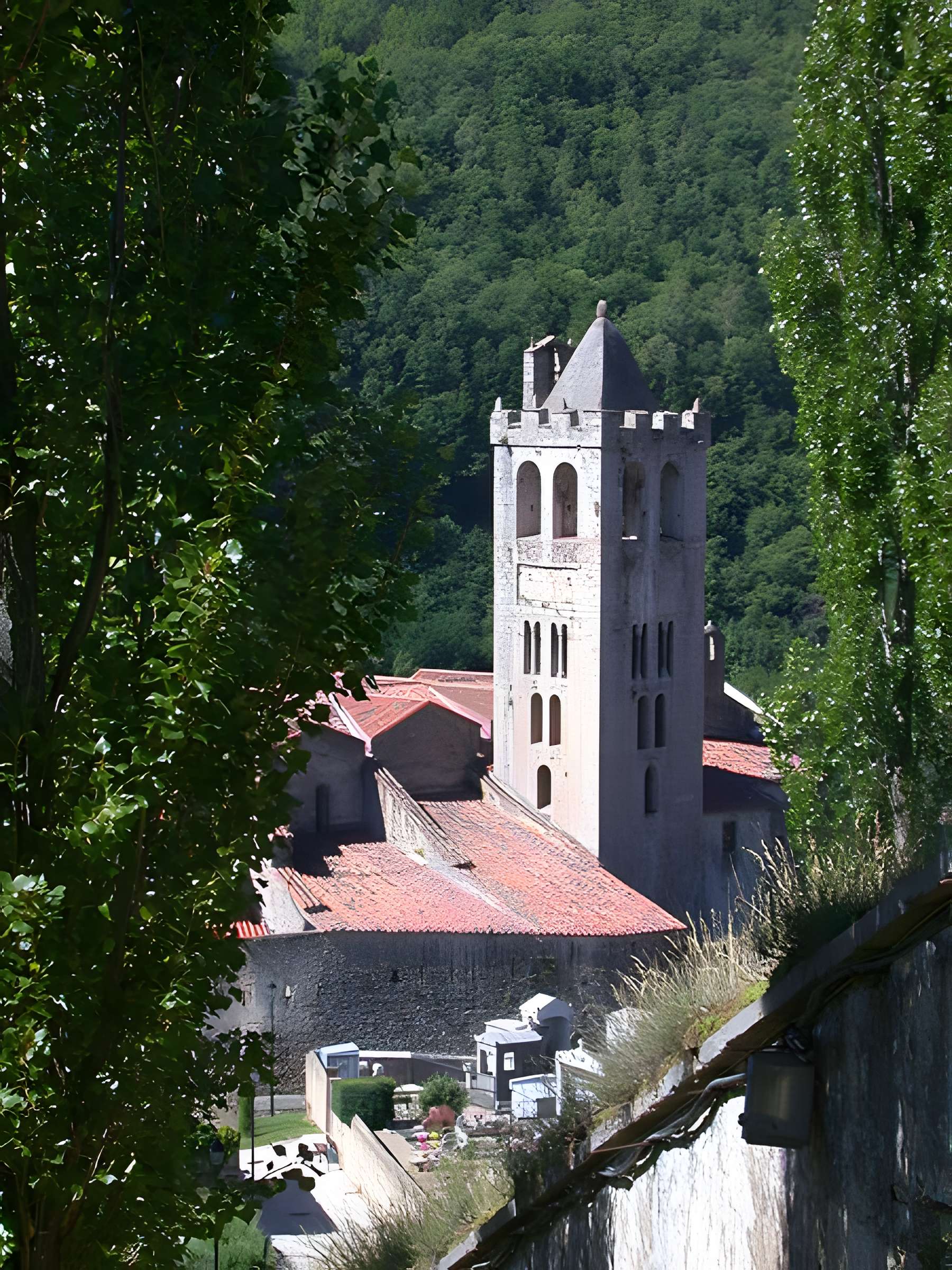 Église Saint-Juste-et-Sainte-Ruffine de Prats-de-Mollo-la-Preste