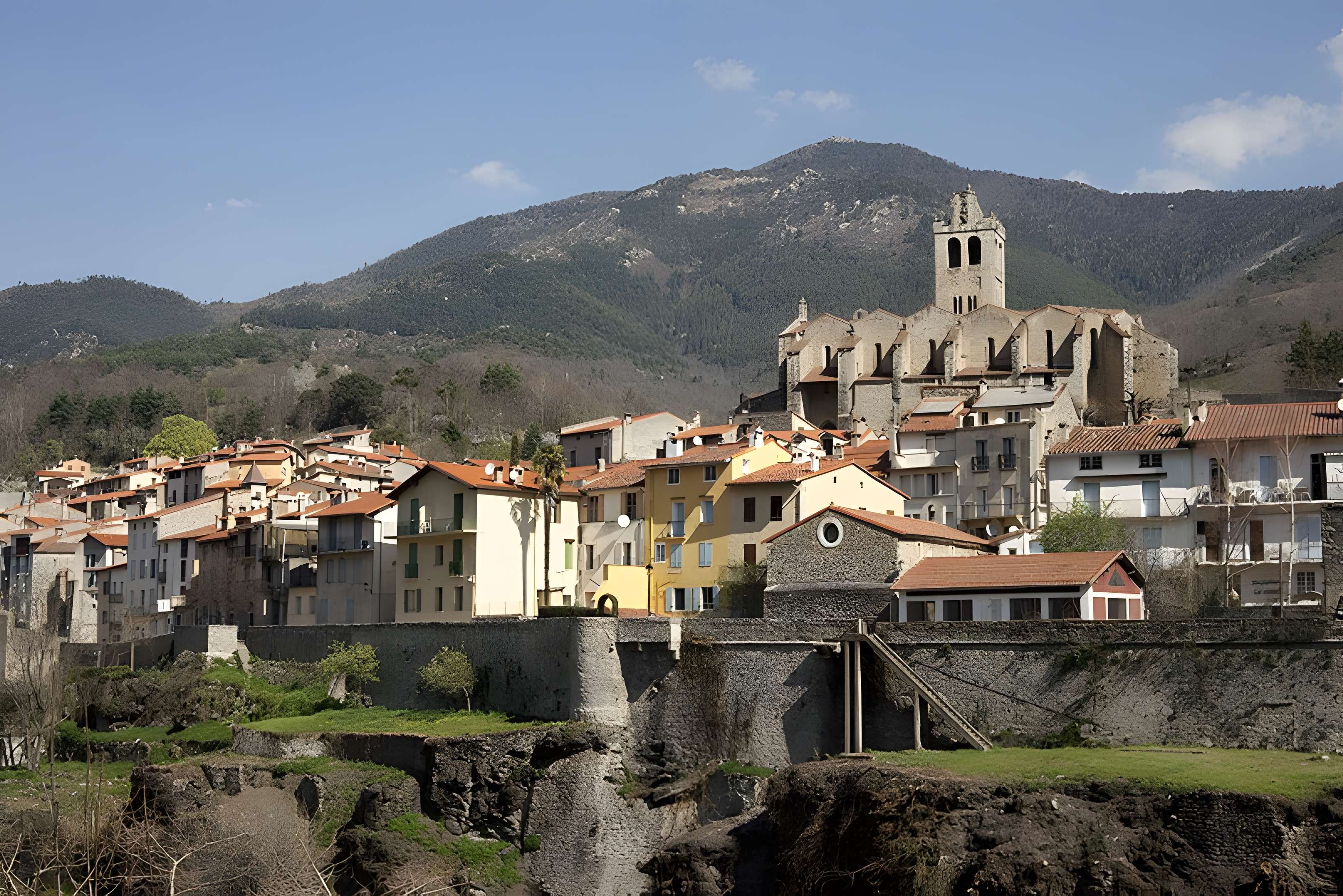 Église Saint-Juste-et-Sainte-Ruffine de Prats-de-Mollo-la-Preste