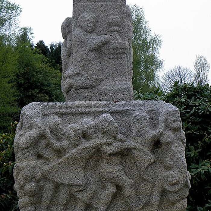 Photo de Église Saint-Juvénal du Moustoir