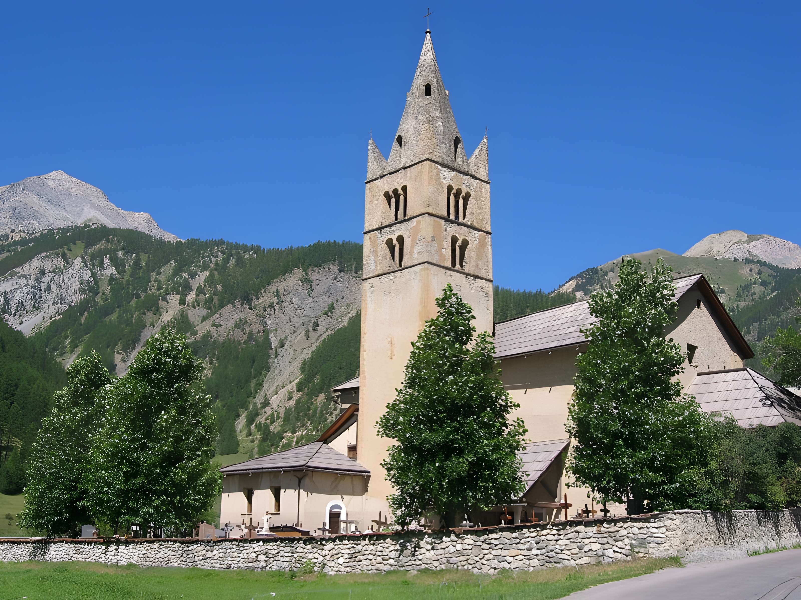 Église Saint-Laurent d'Arvieux 