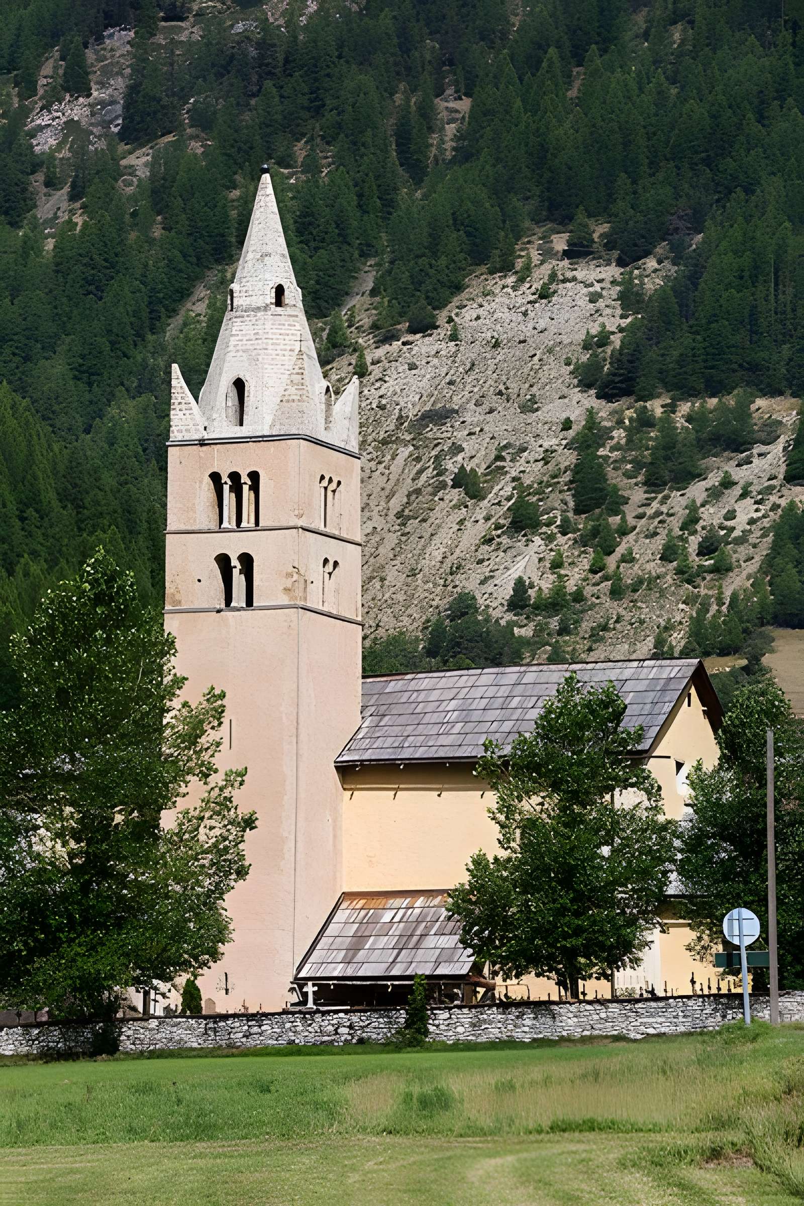 Église Saint-Laurent d'Arvieux