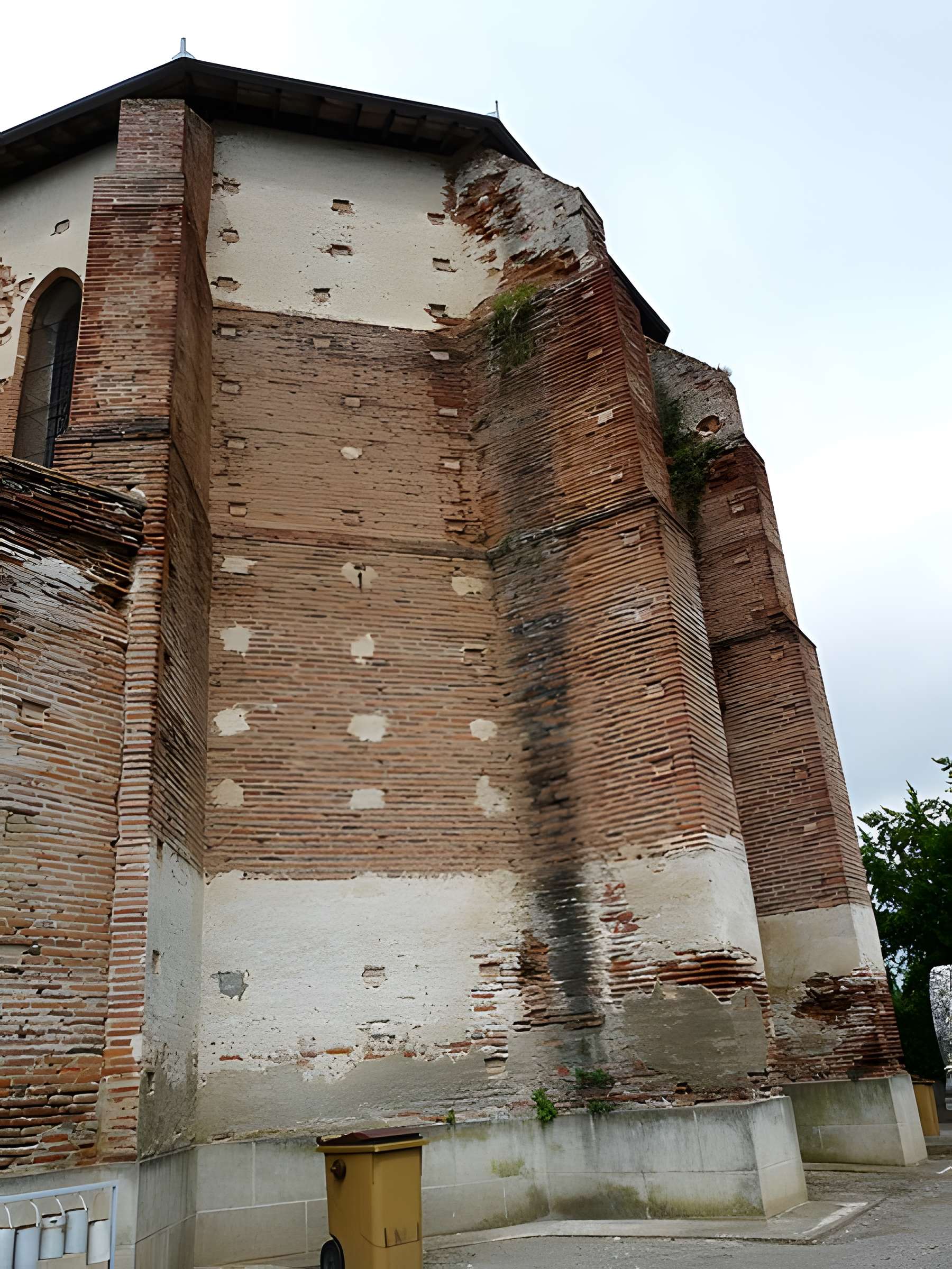 Église Saint-Laurent de Carbonne