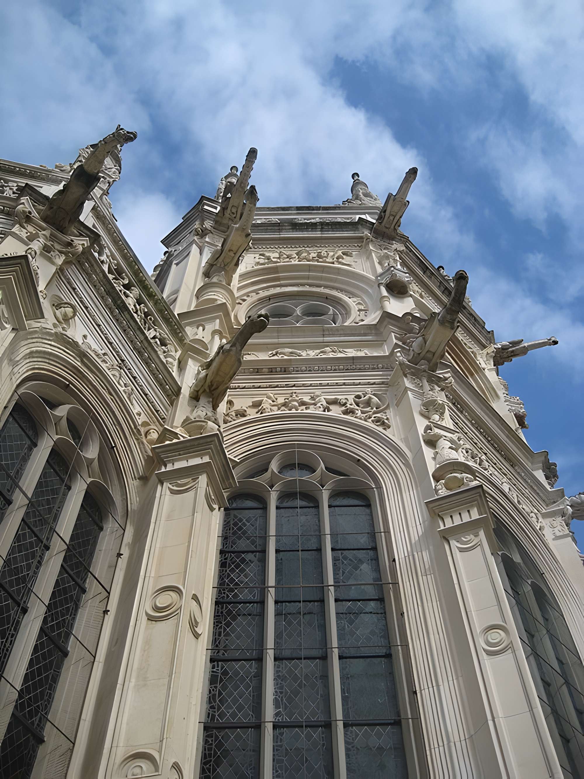 Église Saint-Pierre de Caen