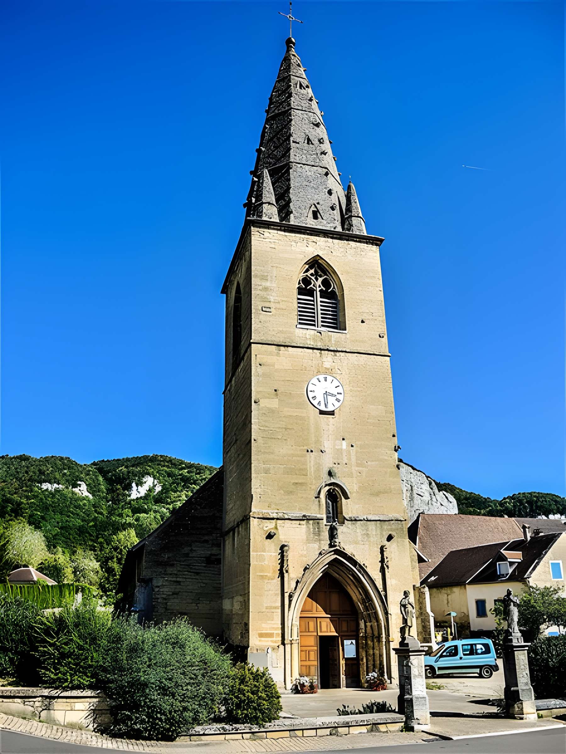 Église Saint-Laurent de Mouthier-Haute-Pierre
