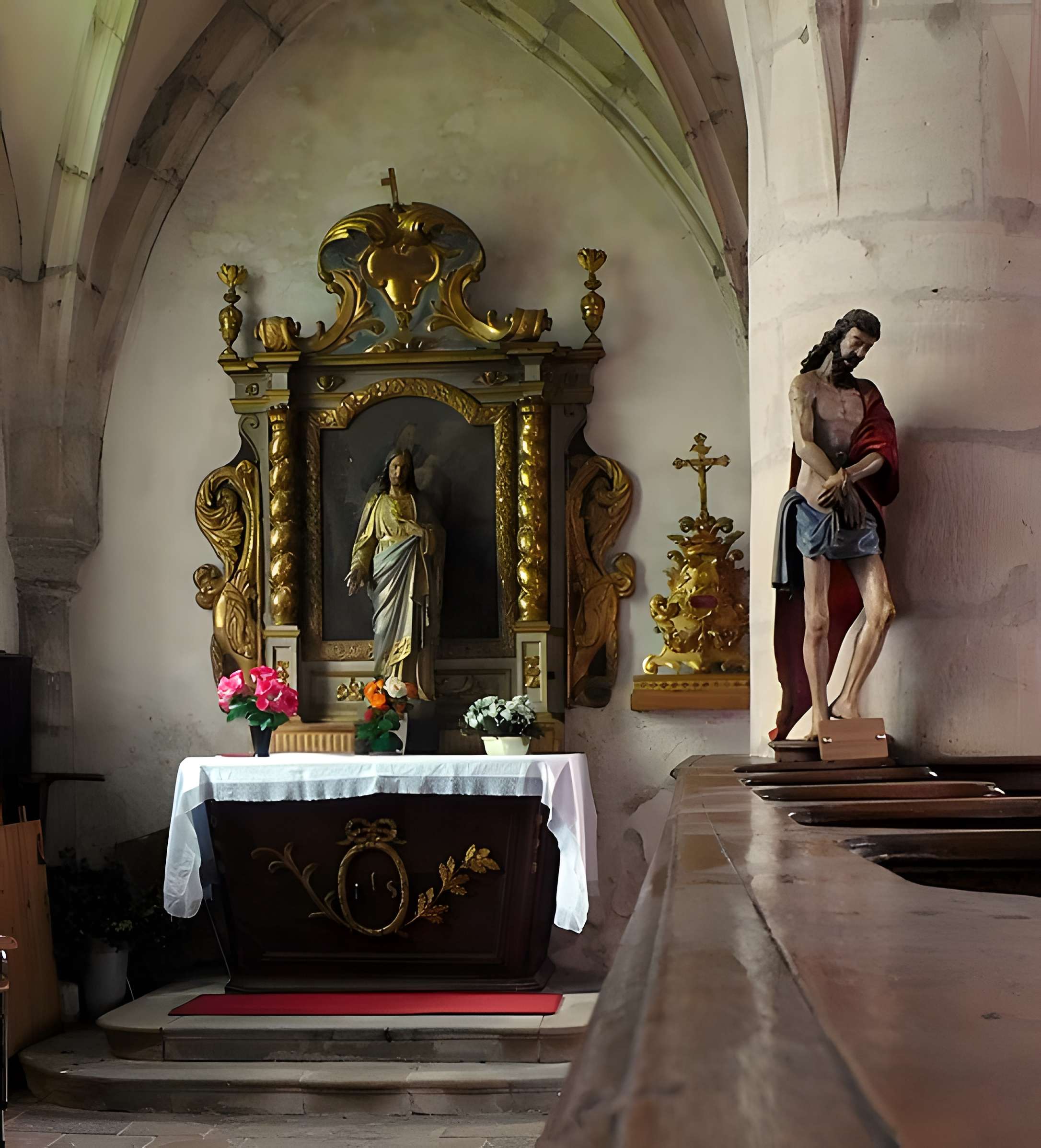 Église Saint-Laurent de Mouthier-Haute-Pierre