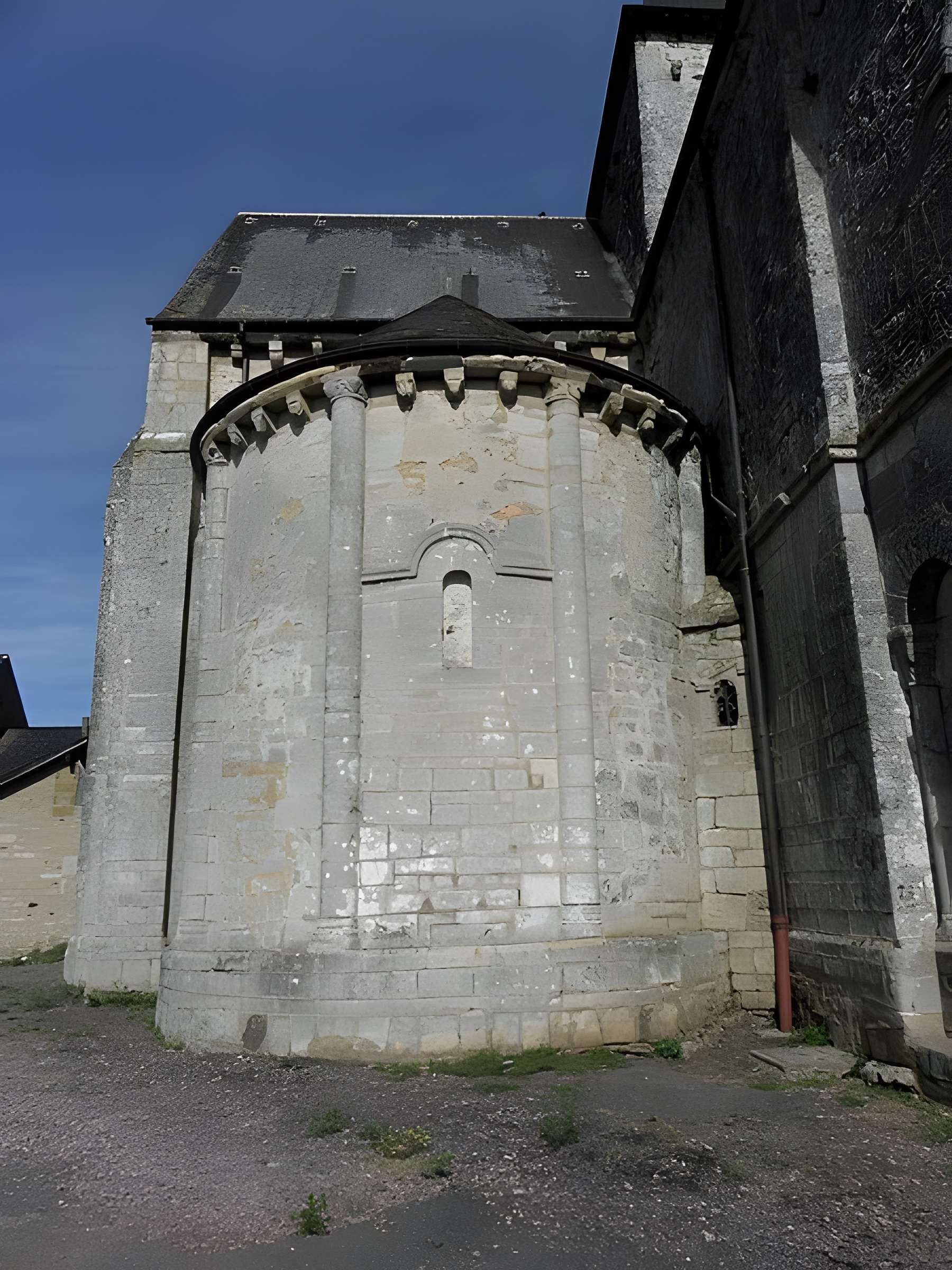 Église Saint-Laurent de Neuvy-en-Champagne