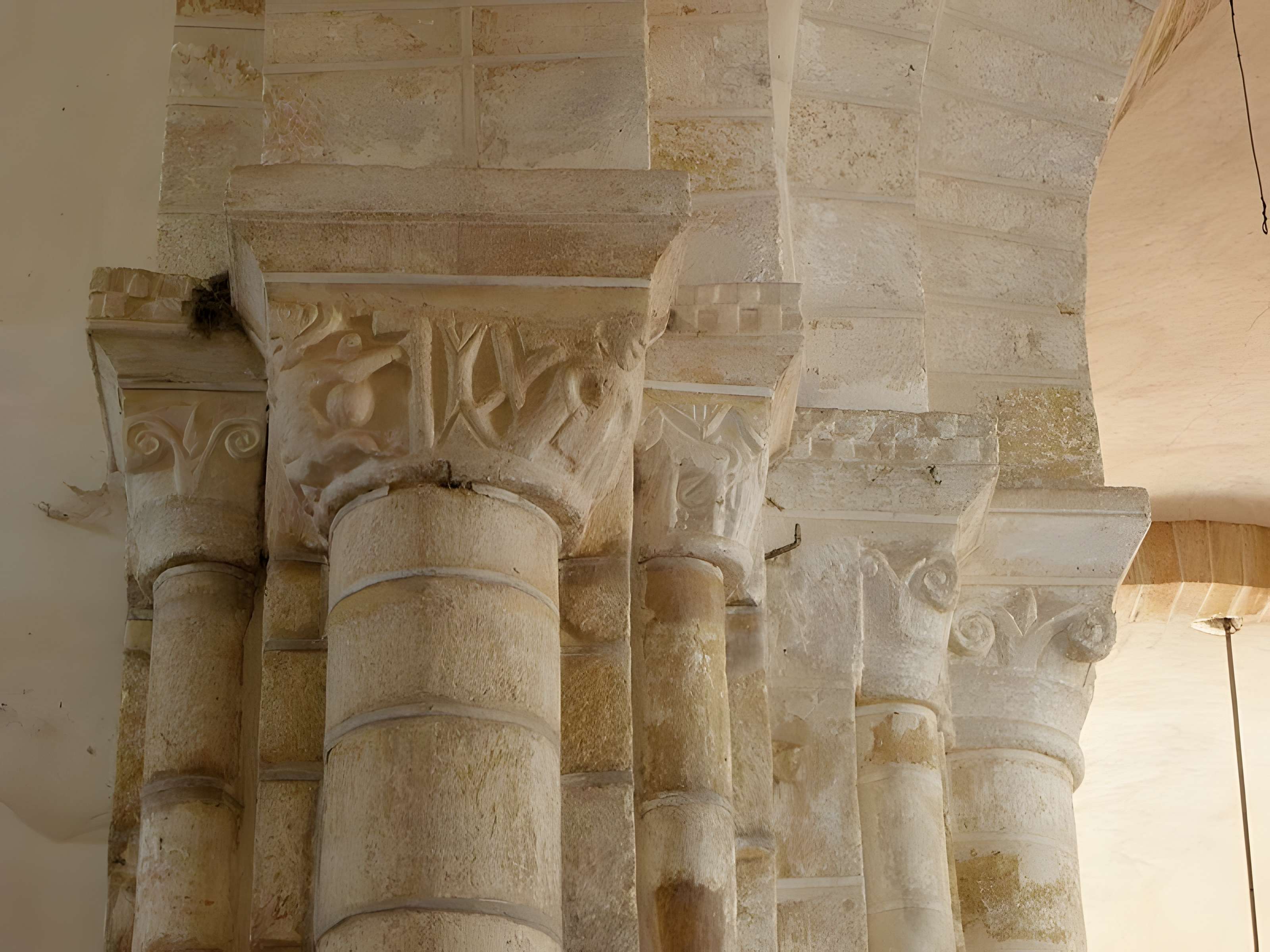 Église Saint-Laurent de Neuvy-en-Champagne