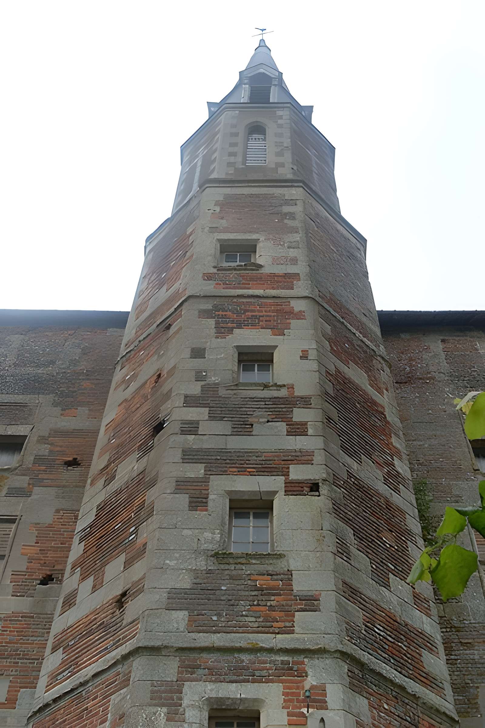 Église Saint-Laurent de Saint-Laurent-en-Gâtines
