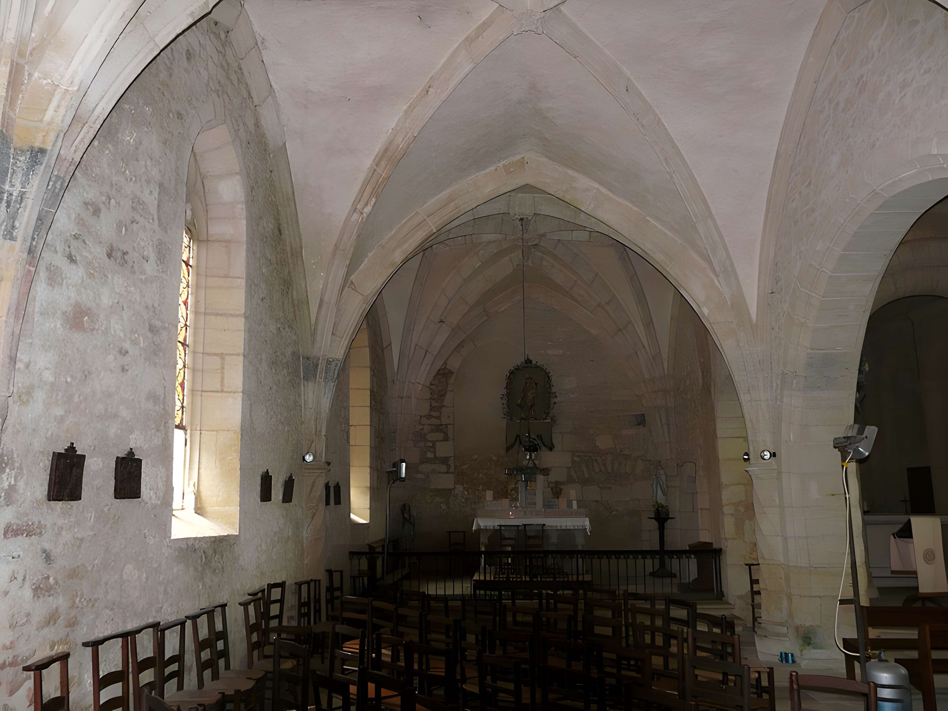 Église Saint-Laurent de Saint-Laurent-sur-Manoire
