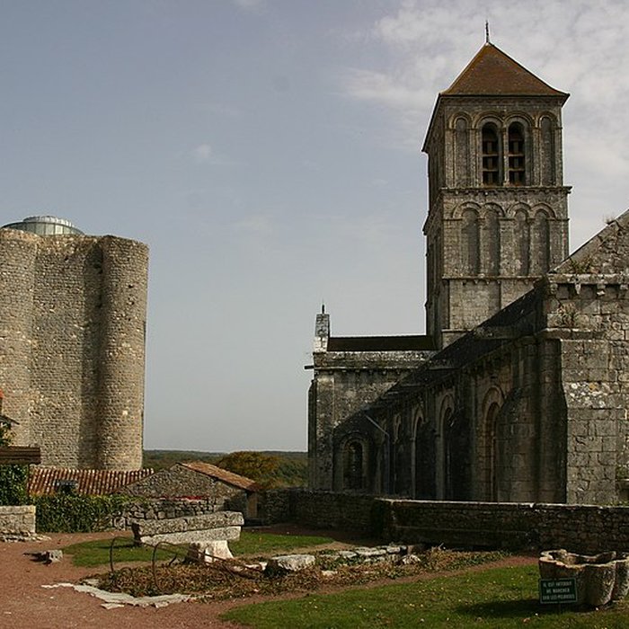 Photo de Église Saint-Pierre de Chauvigny