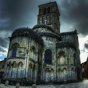 Église Saint-Pierre de Chauvigny