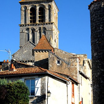 Église Saint-Pierre de Chauvigny