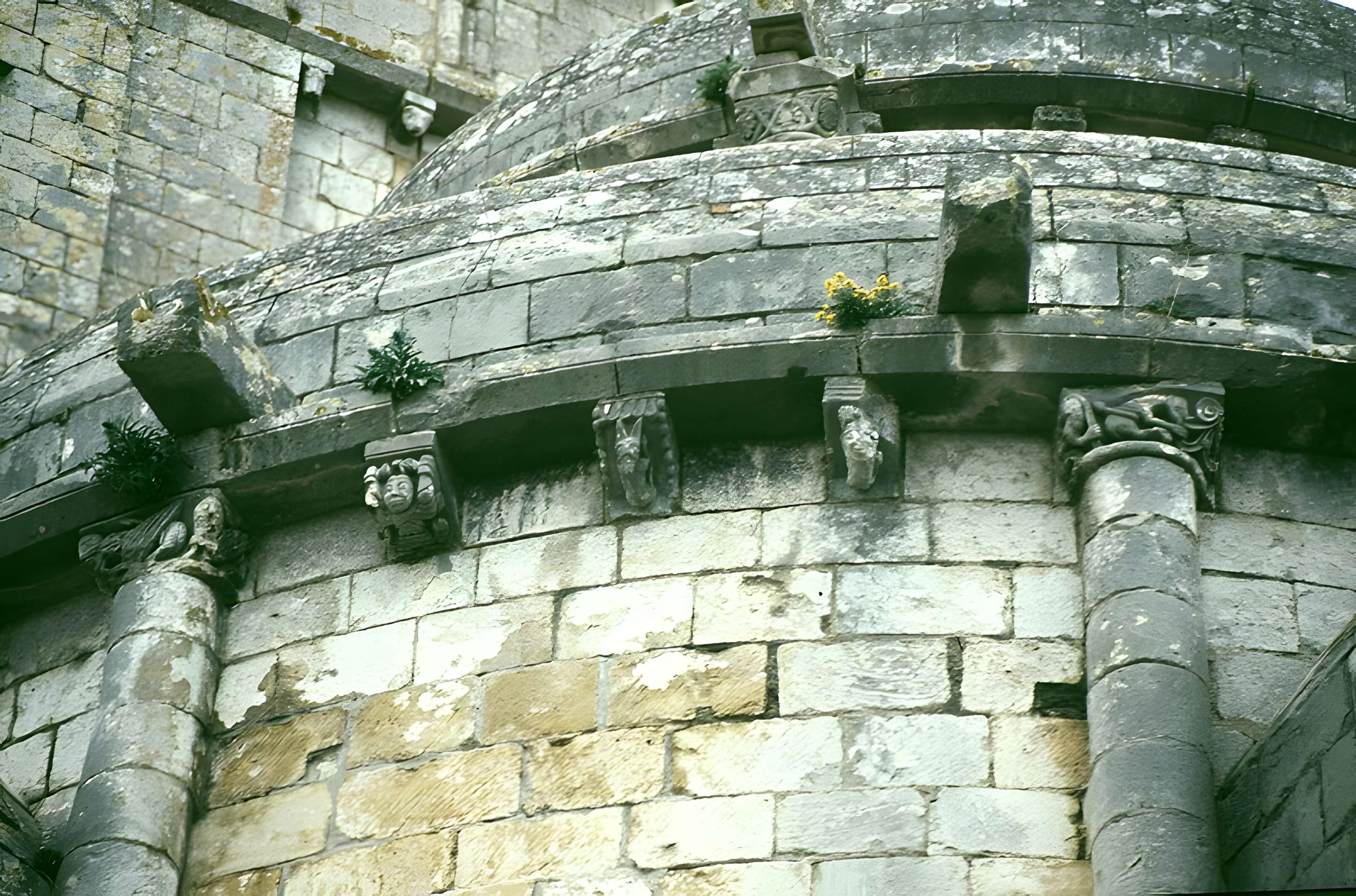 Église Saint-Pierre de Chauvigny
