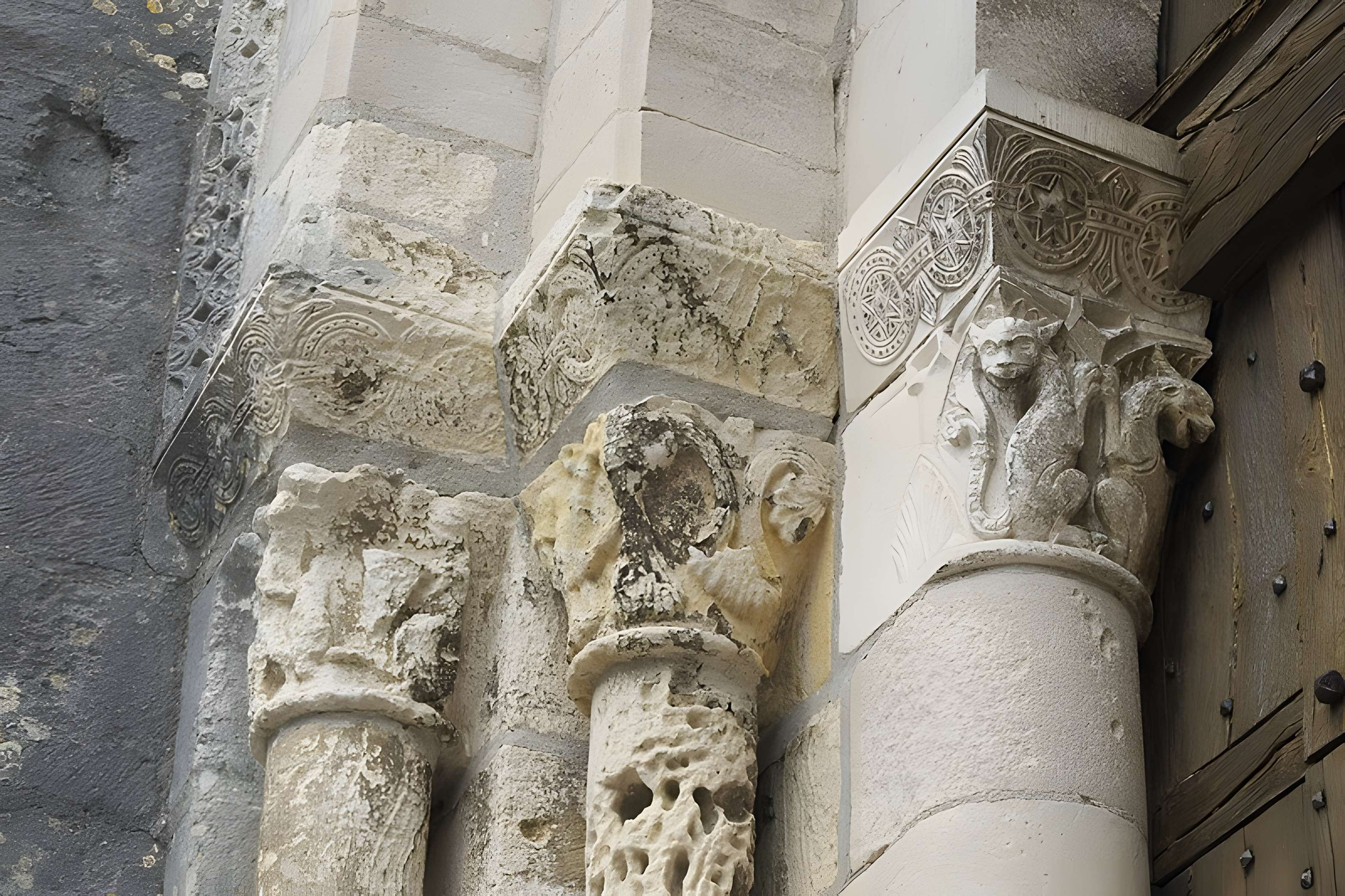 Église Saint-Pierre de Chauvigny