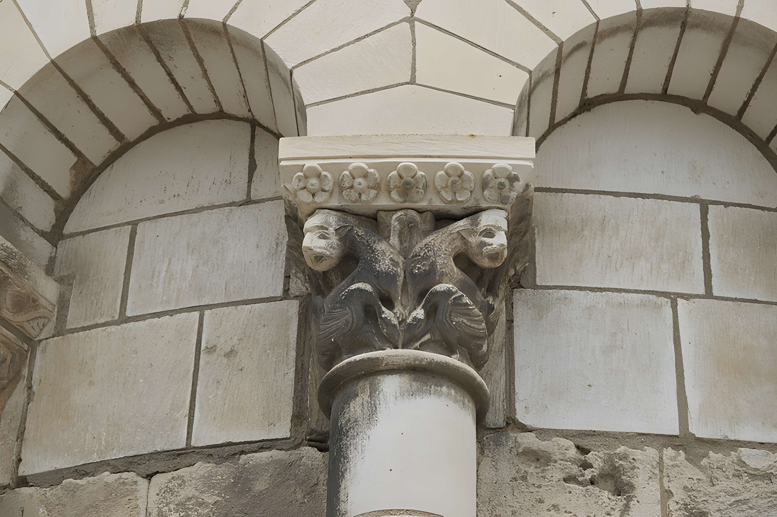 Église Saint-Pierre de Chauvigny
