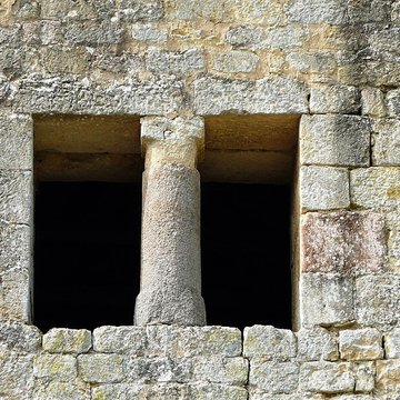 Église Saint-Laurent de Valojoulx