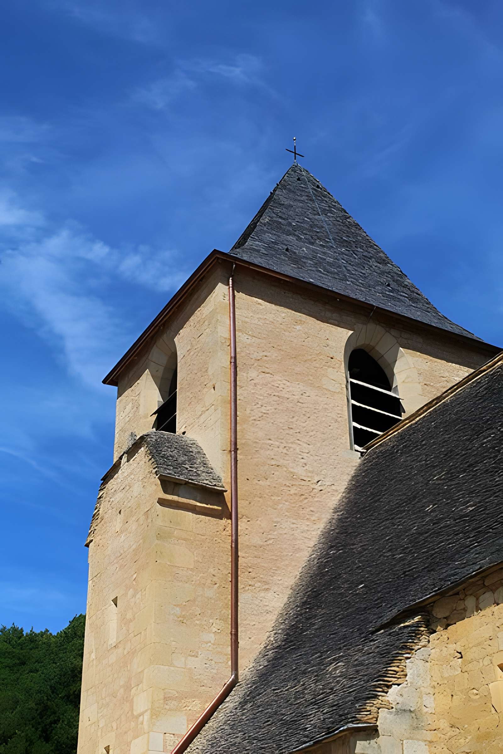 Église Saint-Laurent de Valojoulx