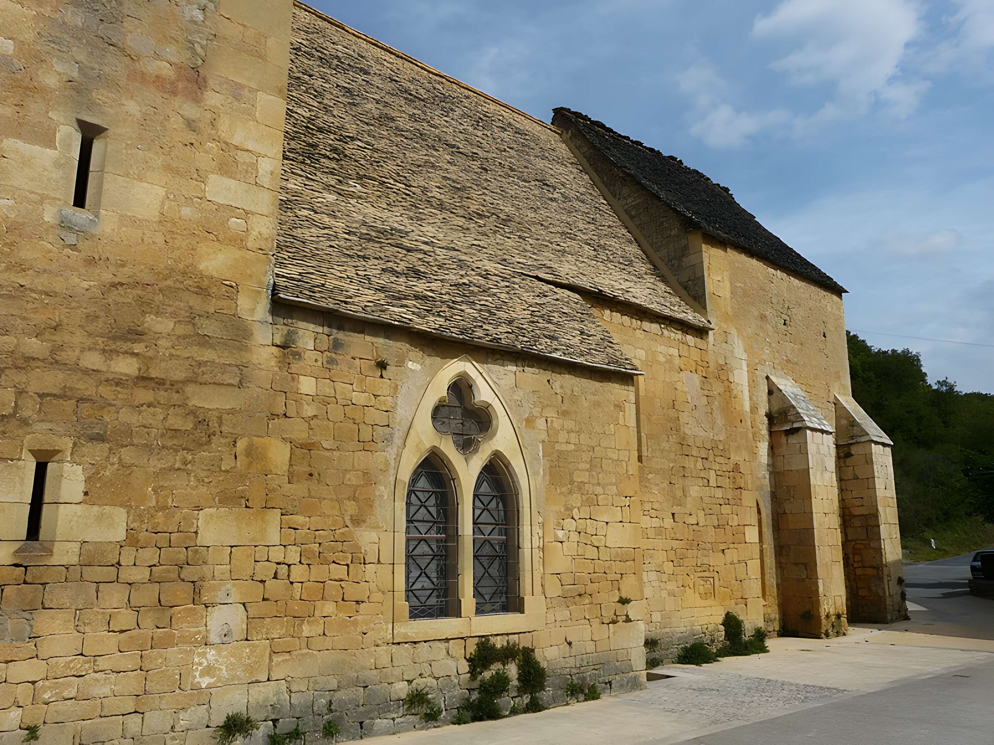 Église Saint-Laurent de Valojoulx