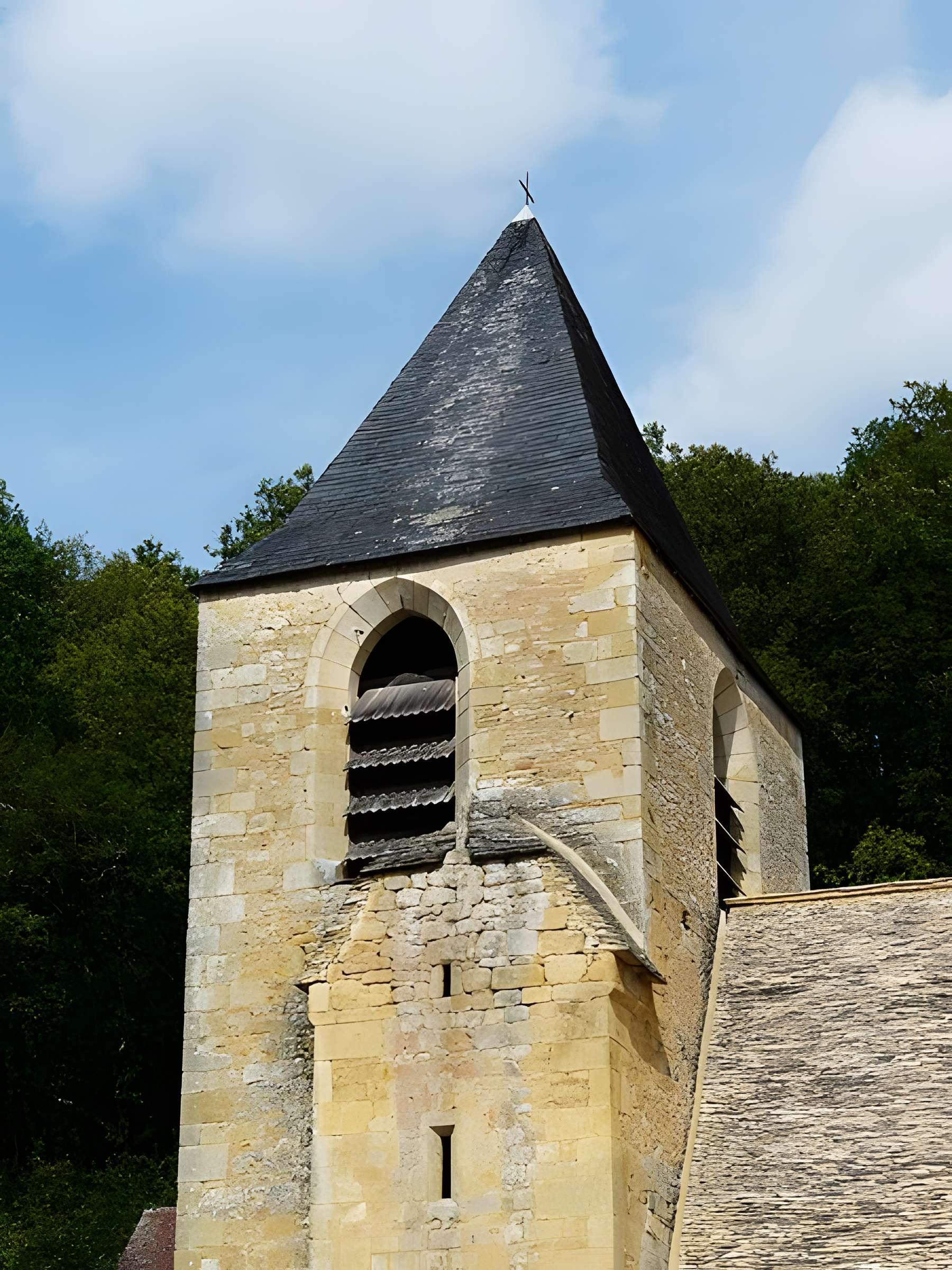 Église Saint-Laurent de Valojoulx
