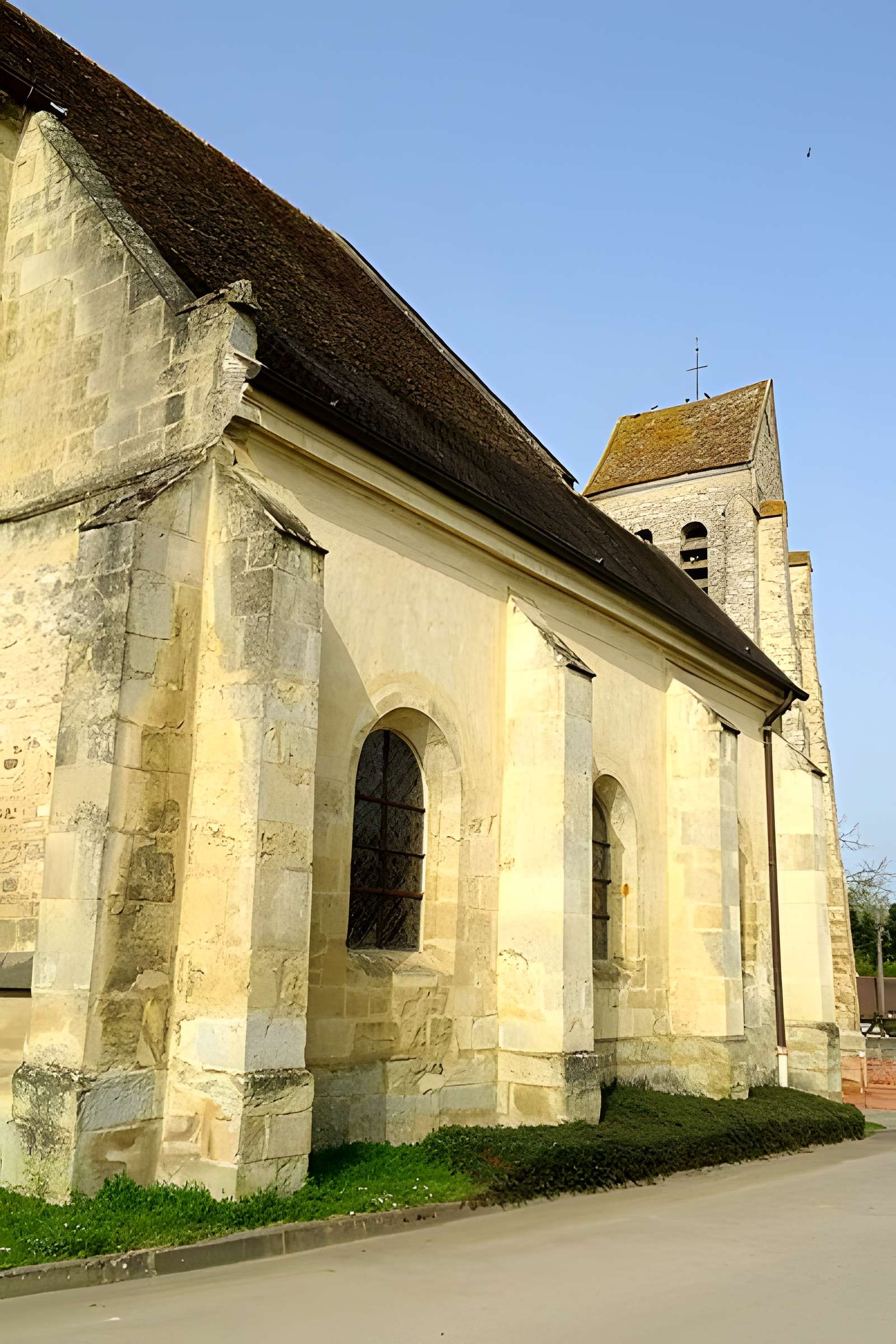 Église Saint-Léger de Jagny-sous-Bois