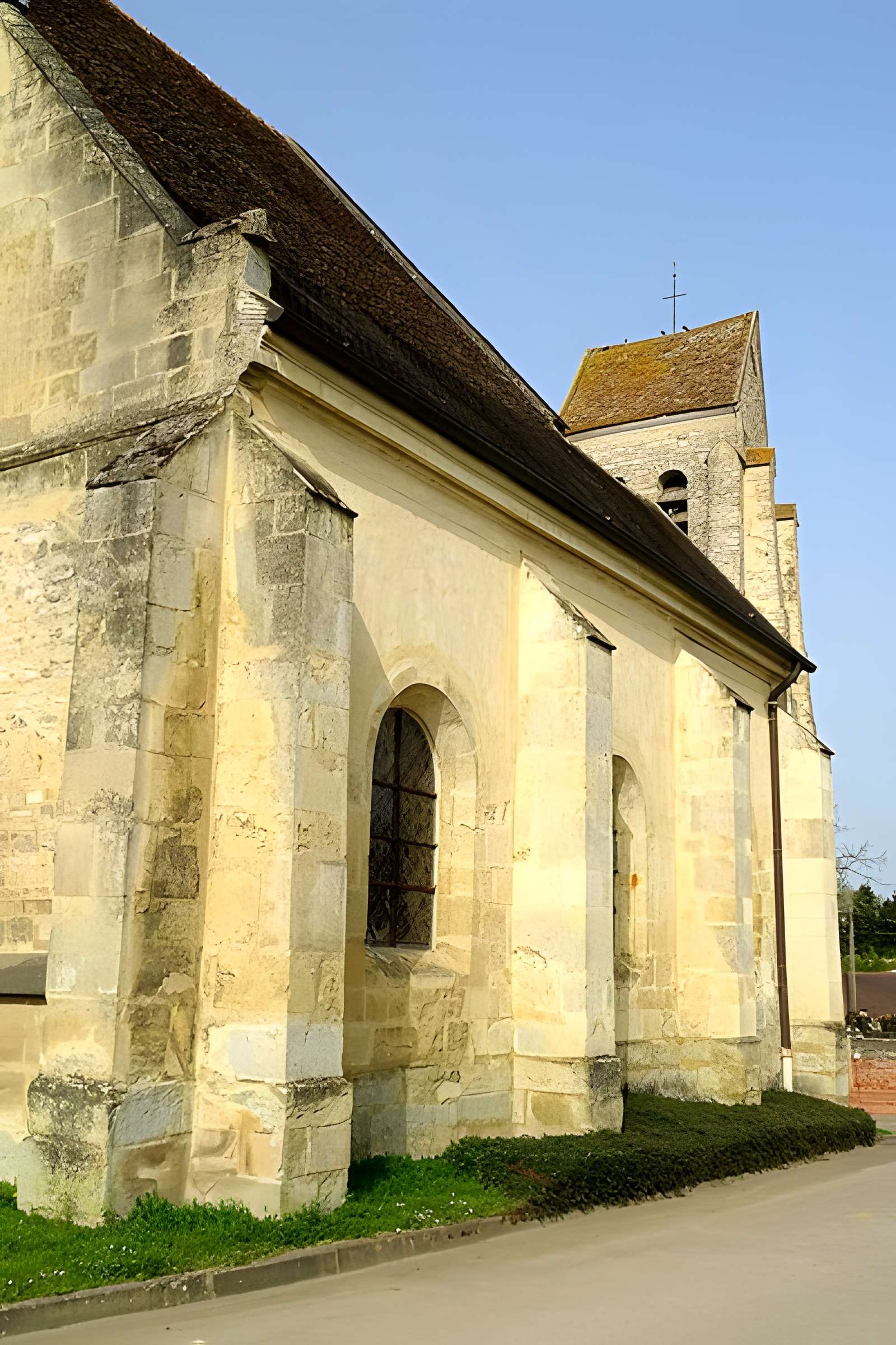 Église Saint-Léger de Jagny-sous-Bois