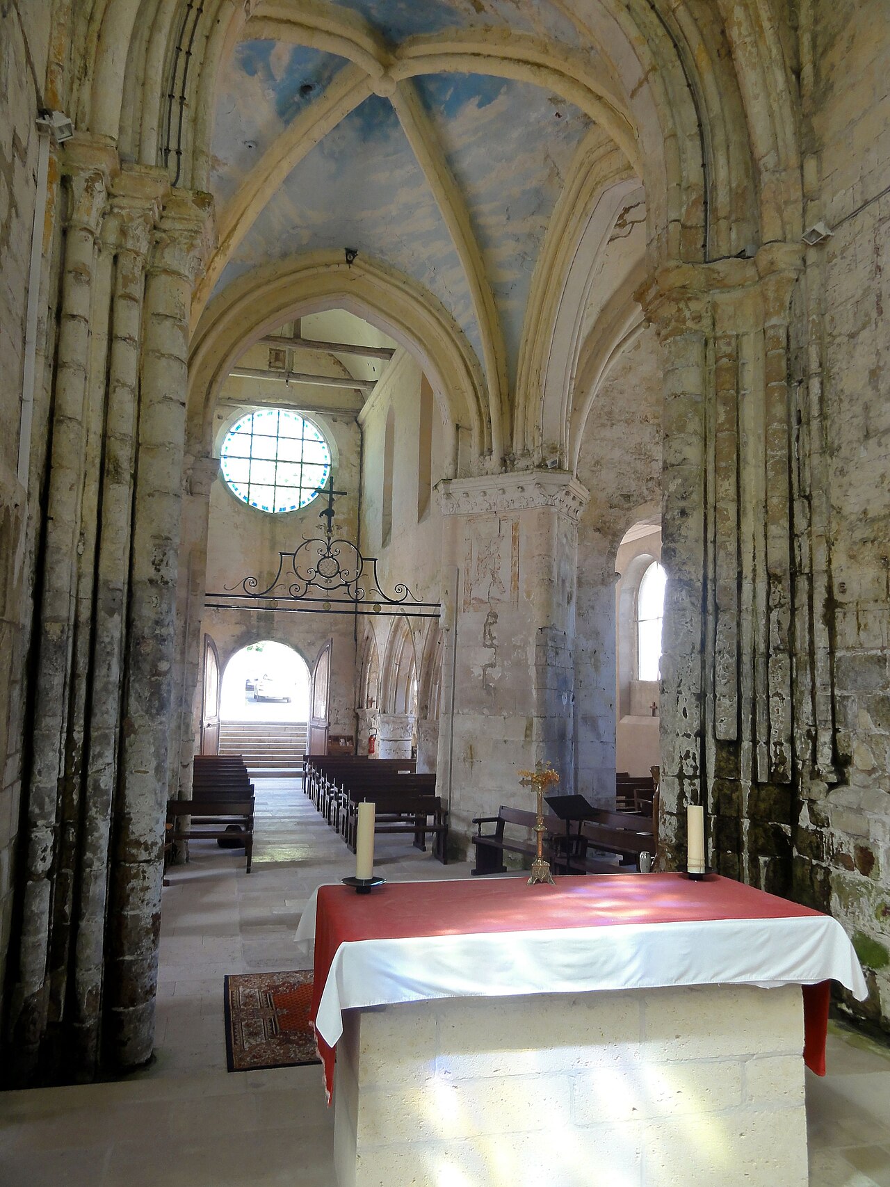 Église Saint-Léger de Vauciennes dans la Marne